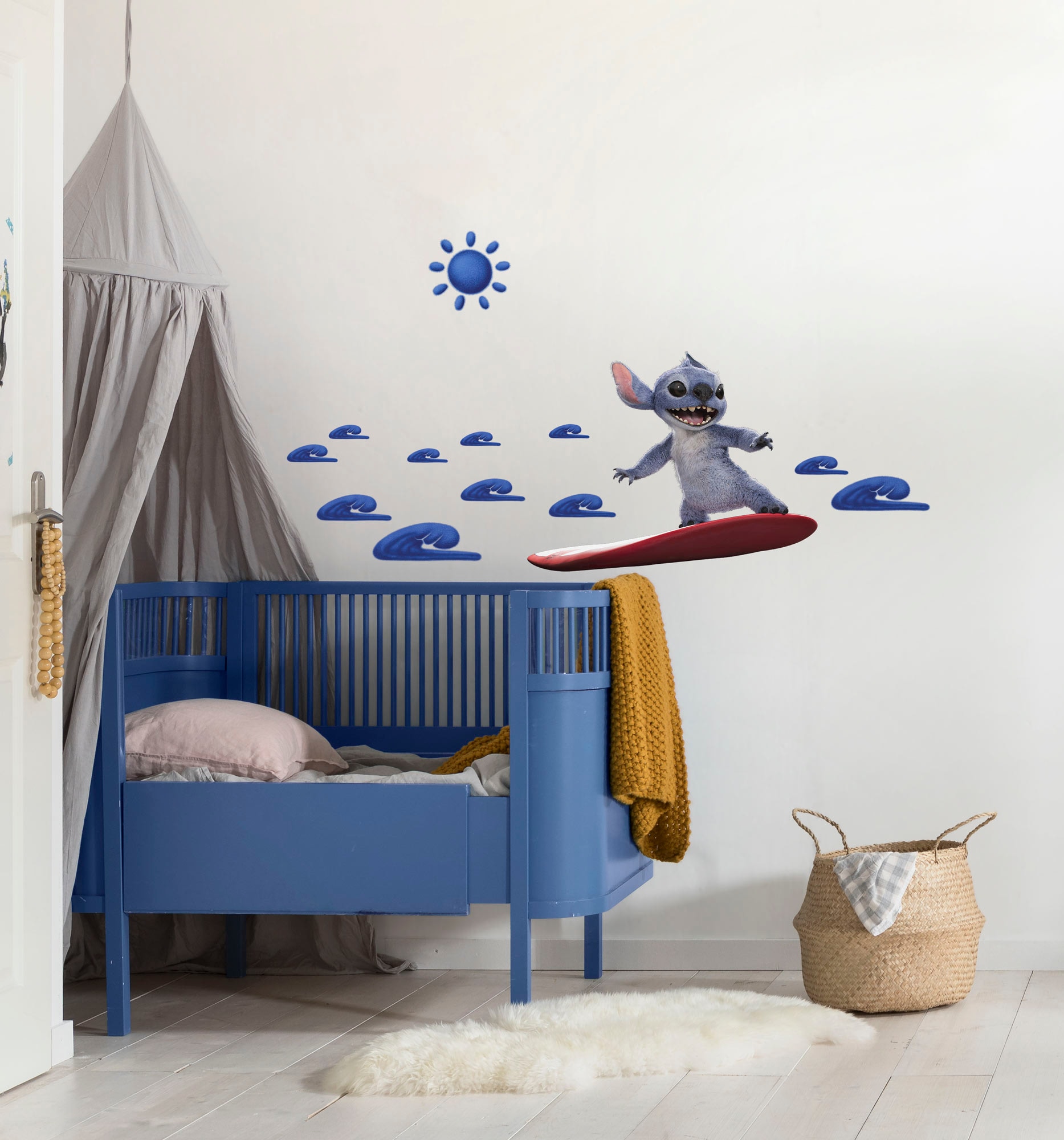 Komar Wandtattoo »Komar Wandtattoo - Disney Stitch - Größe 70 x 50 cm« 70 x 50 cm (Breite x Höhe)