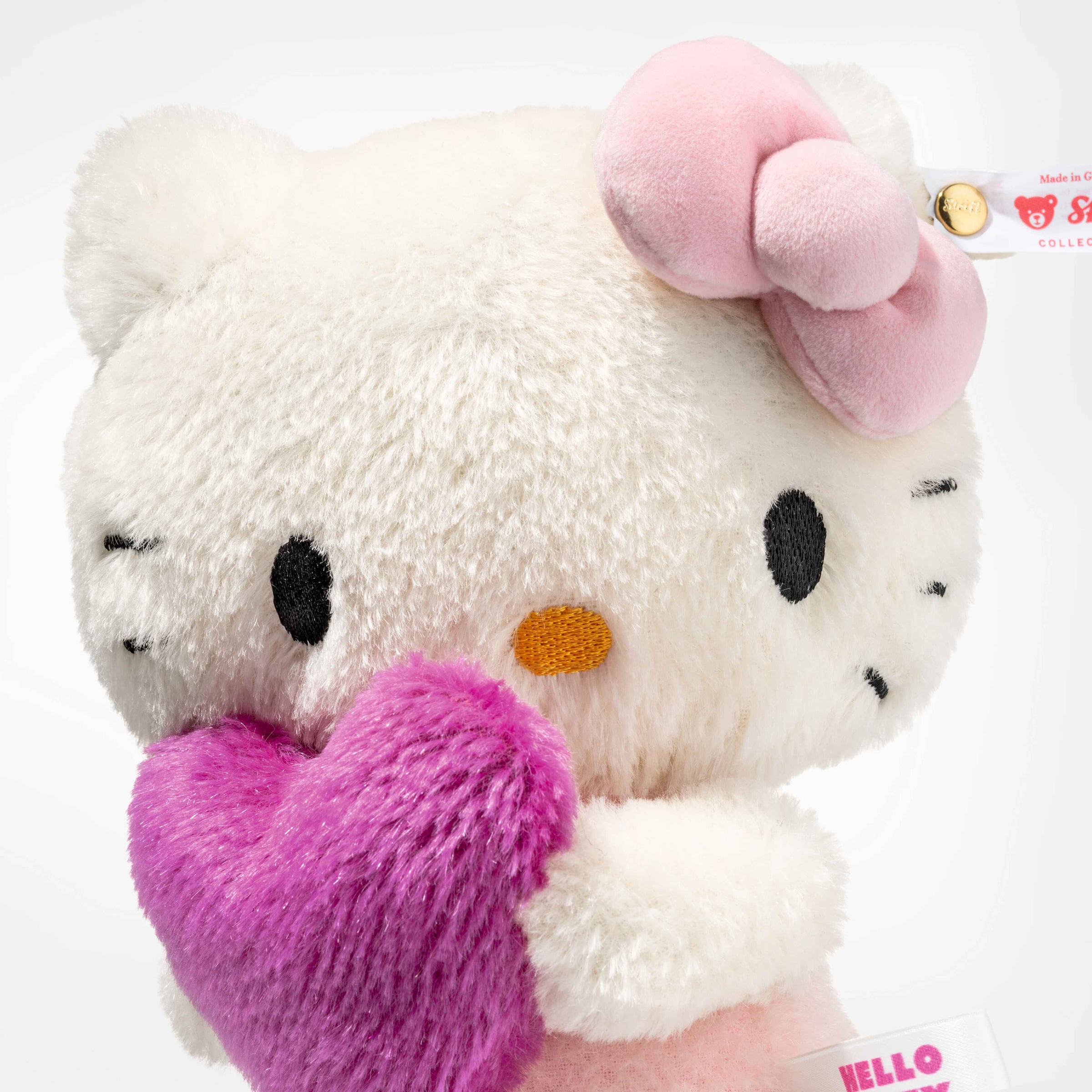 Steiff Plüschfigur »Hello Kitty 22 cm weiss« Made in Germany