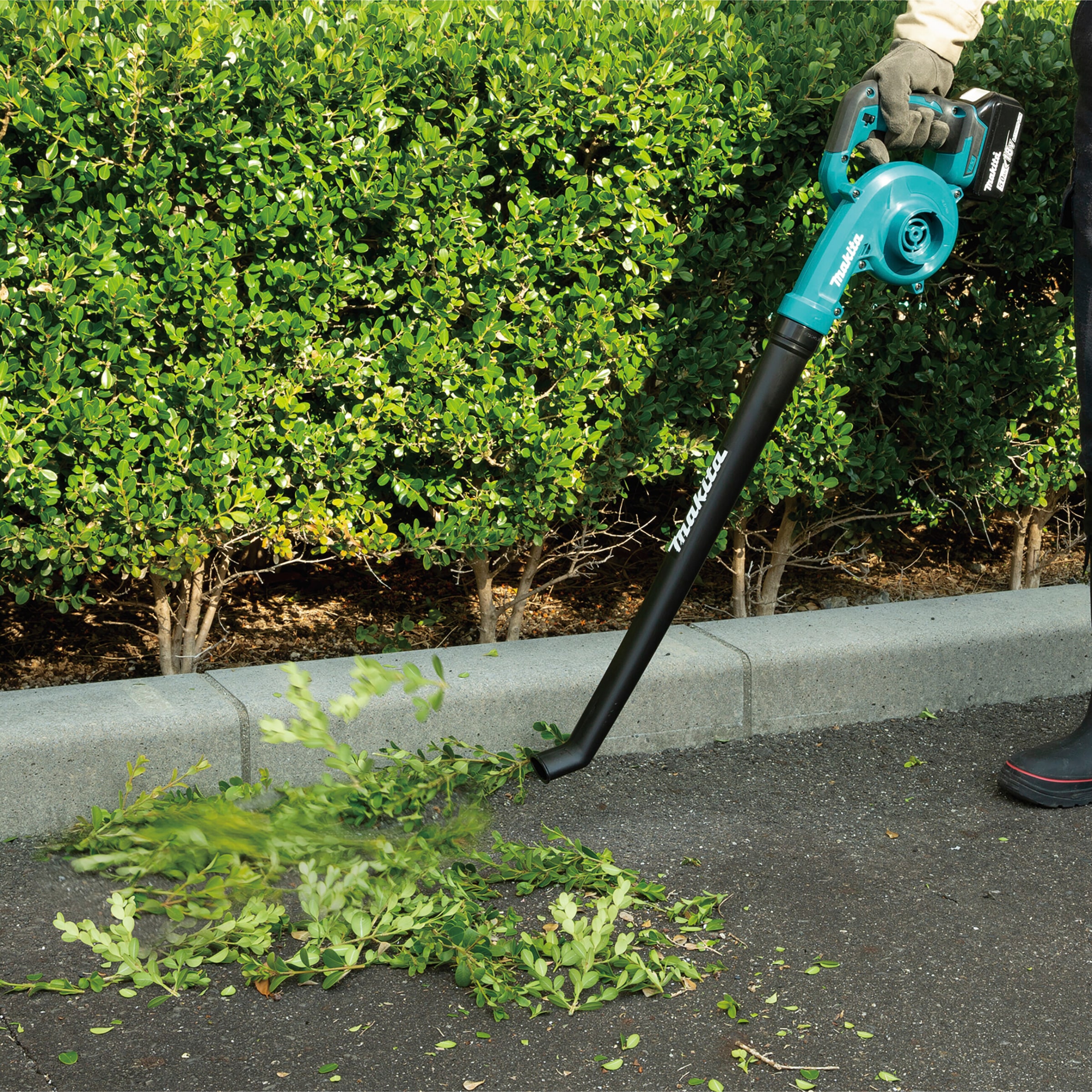 Makita Akku-Gebläse »DUB186Z« 18V LXT, 192 m3/h, 68 m/s, ohne Akku und Ladegerät