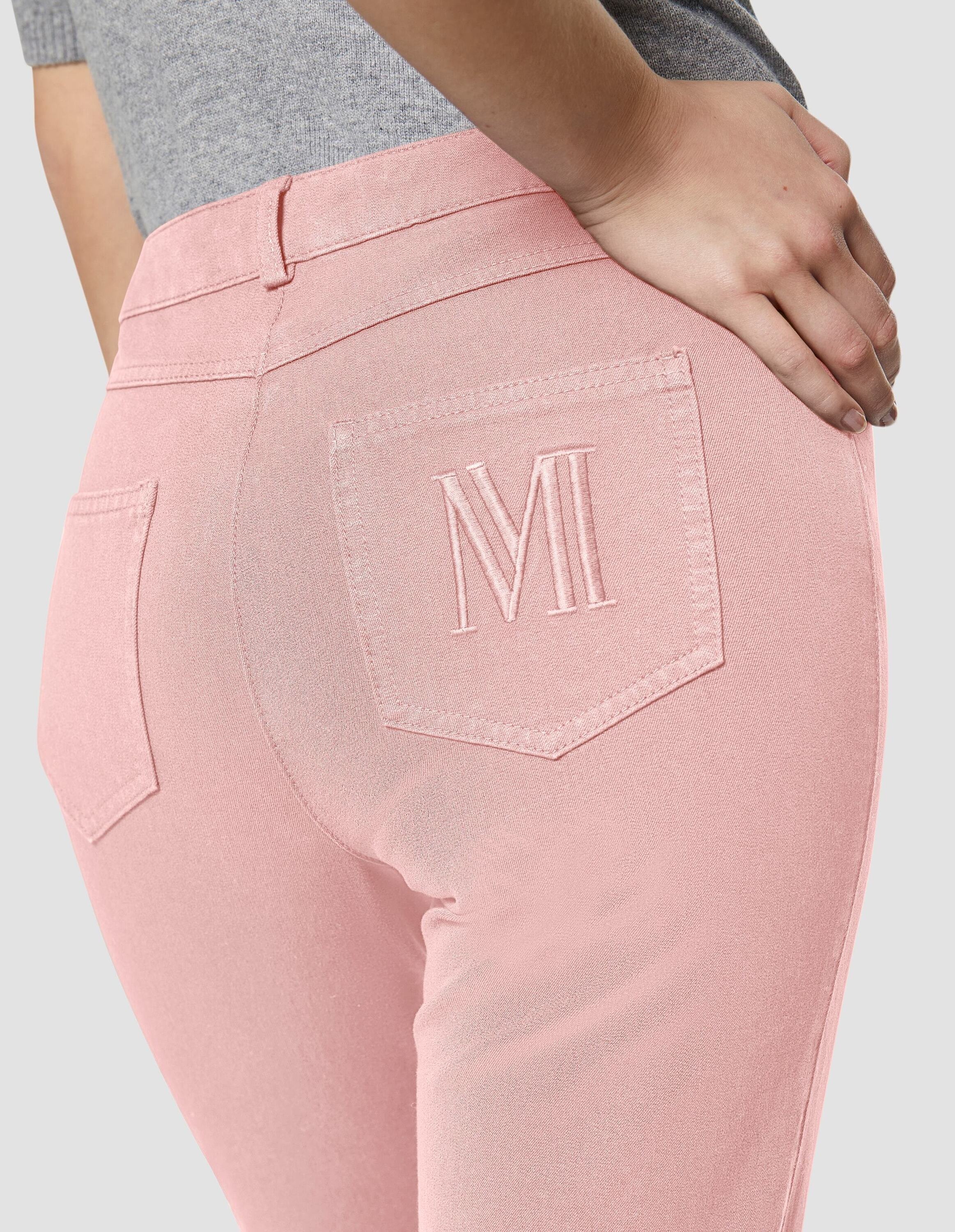 MADELEINE Regular-fit-Jeans »M-Jeans, weit M-Jeans in gerader Form mit Logo-Stickerei«