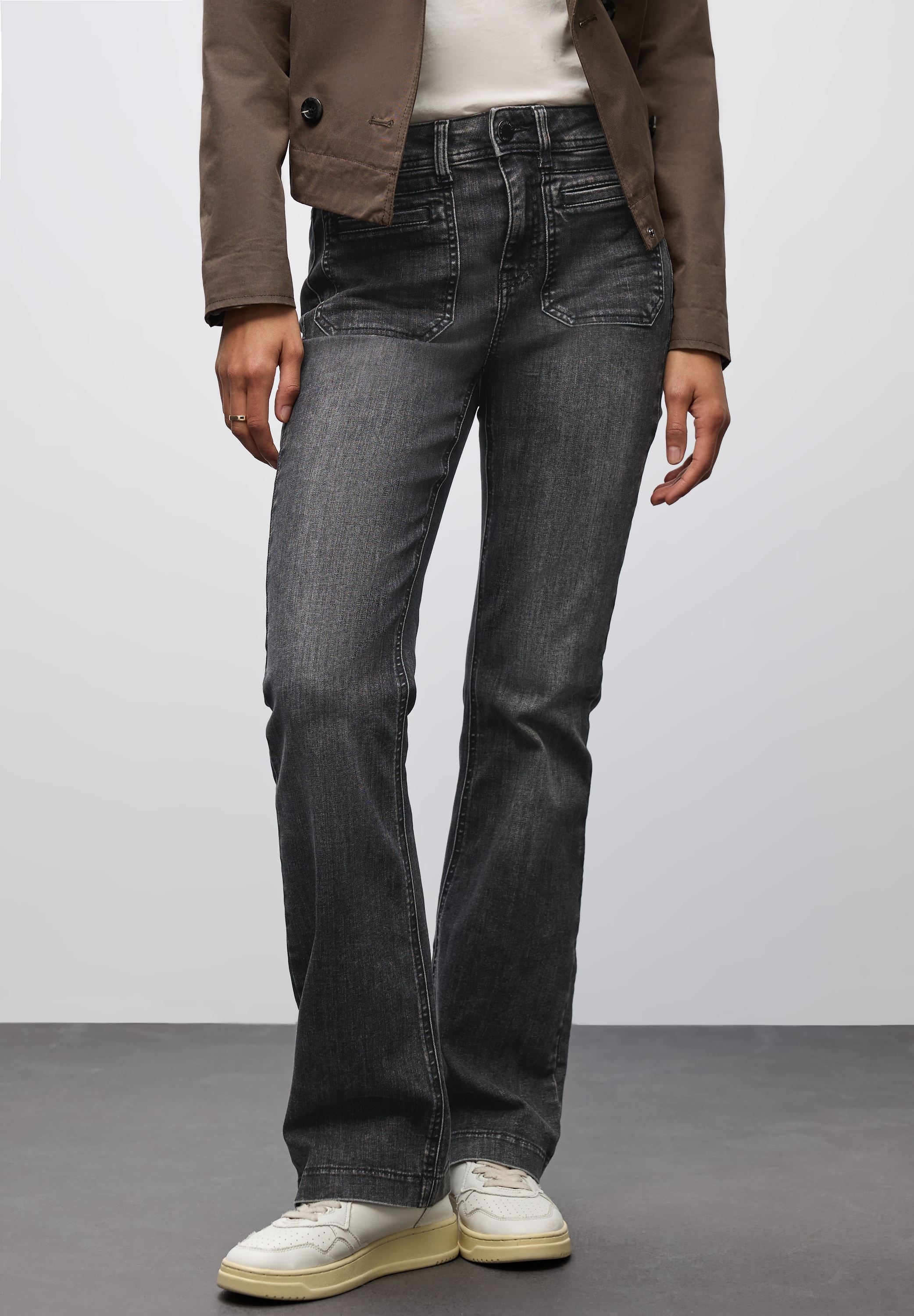 STREET ONE Bootcut-Jeans, mit großen Front-Taschen günstig online kaufen