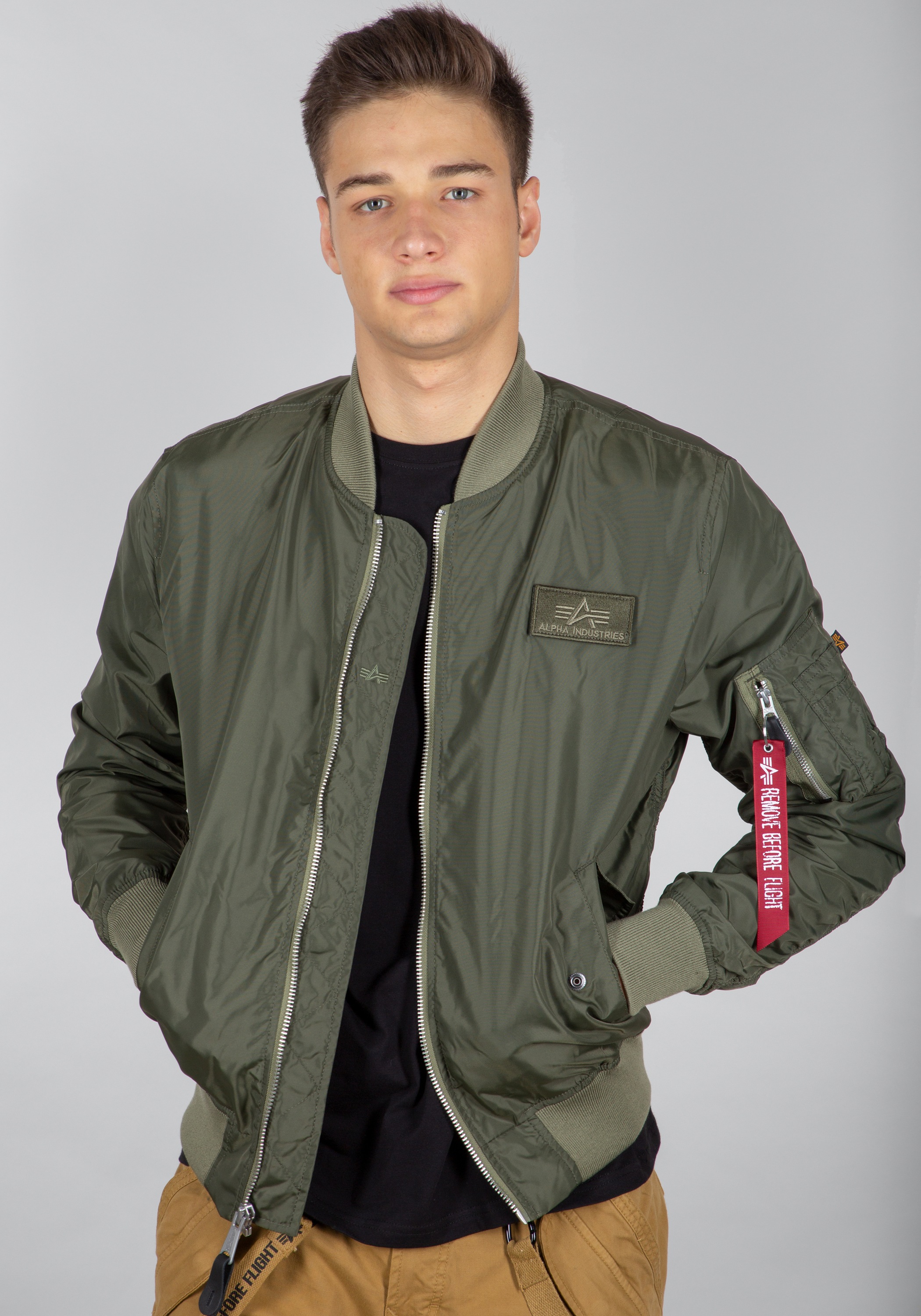 Alpha Industries Bomberjacke "MA-1 TTC Light" günstig online kaufen