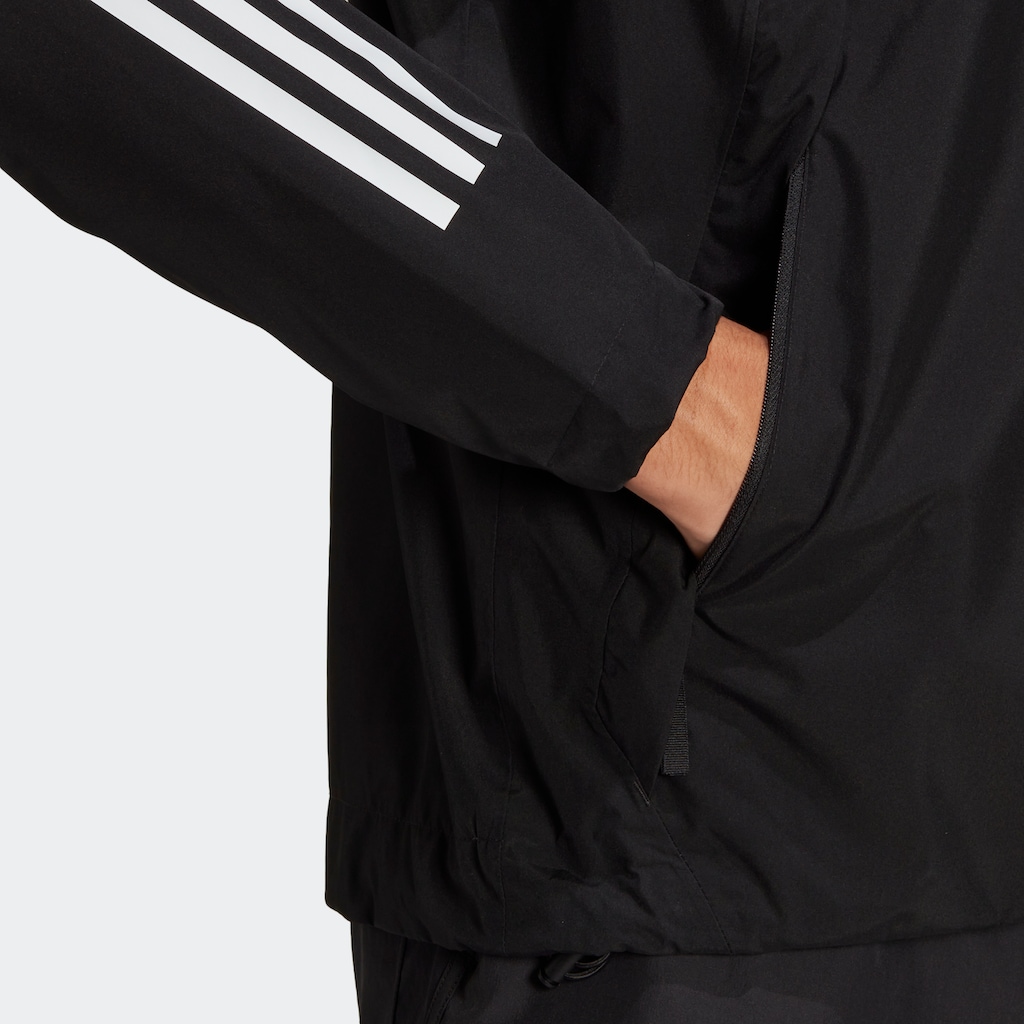 adidas Sportswear Outdoorjacke »BSC 3STREIFEN RAIN.RDY REGENJACKE«, mit Kapuze