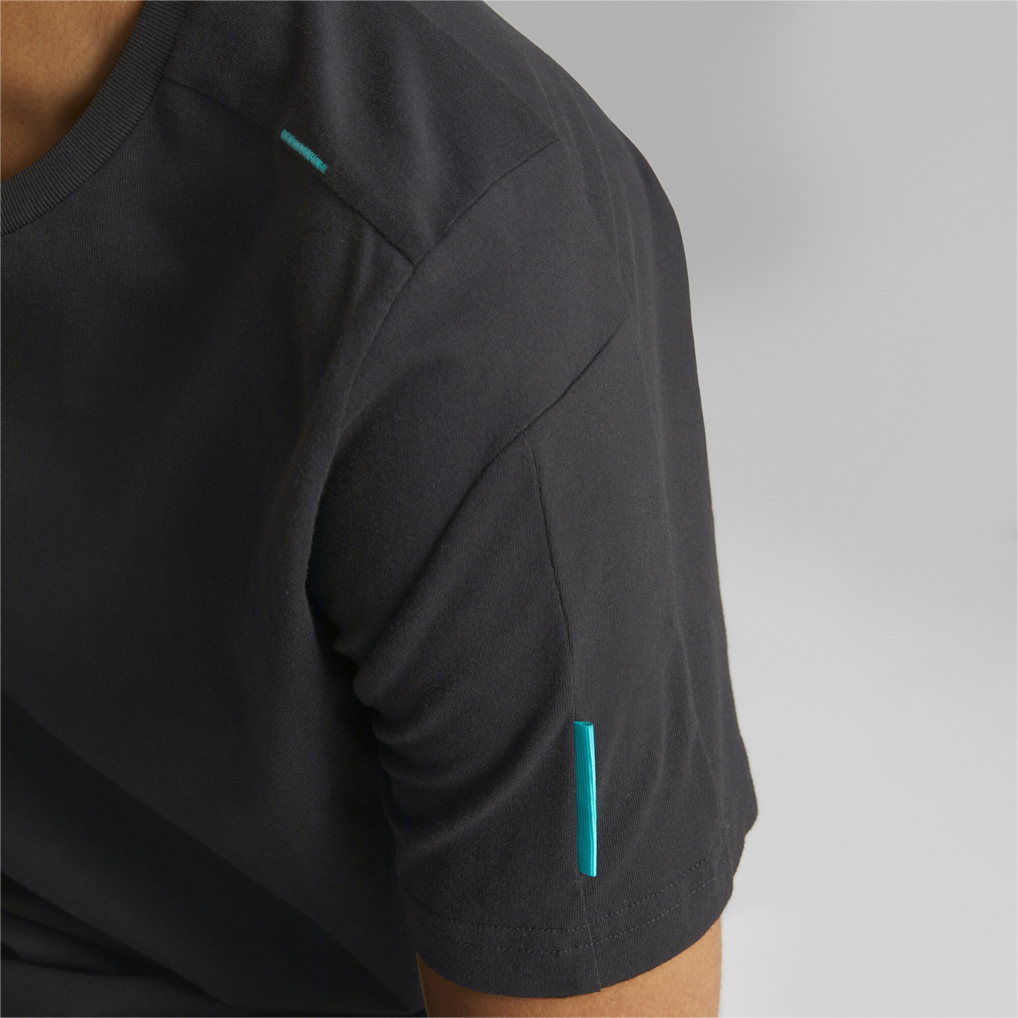 PUMA Trainingsshirt »Mercedes-AMG Petronas Motorsport Formel 1 MT7 T-Shirt Herren«