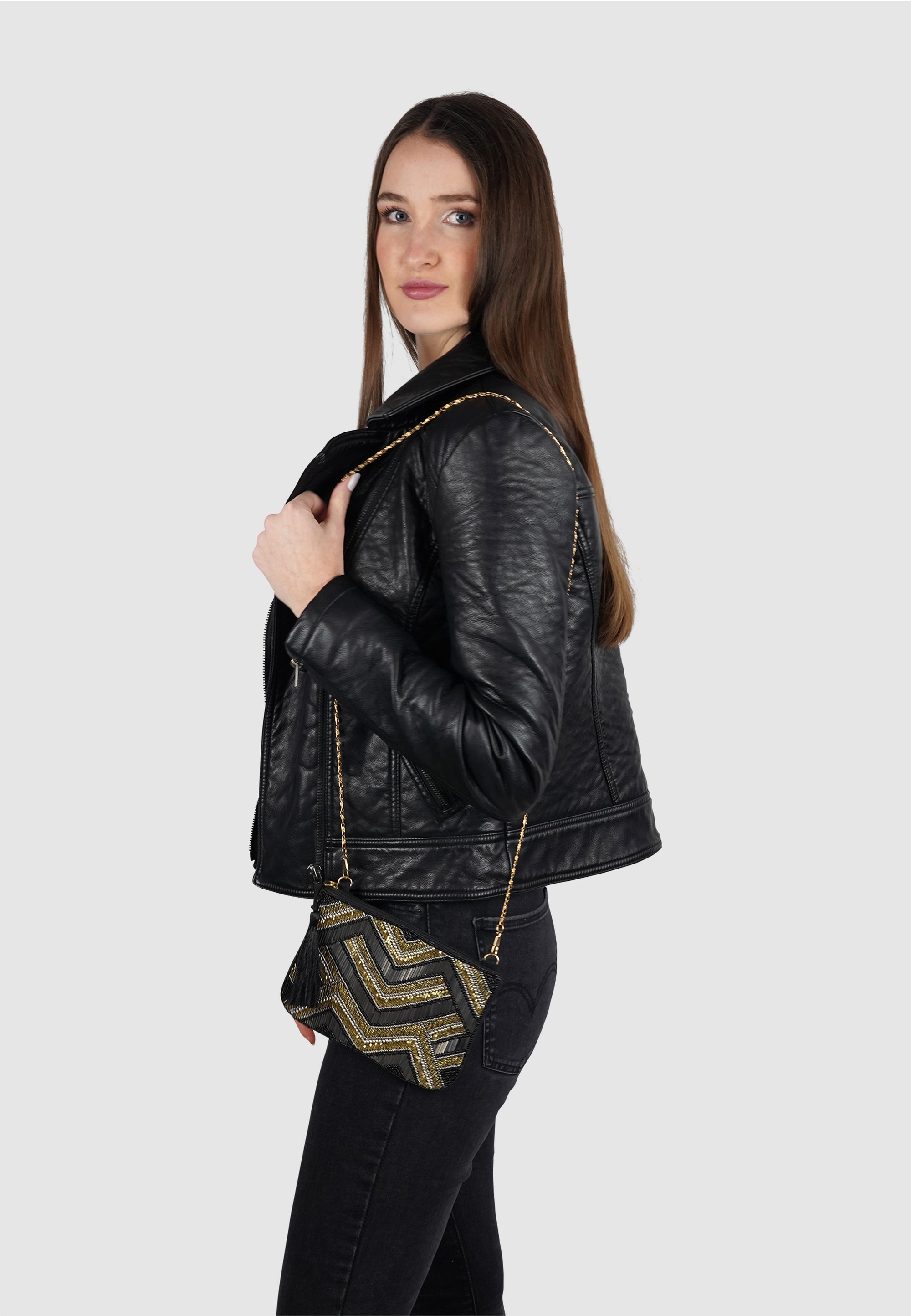 Harpa Schultertasche »LORIETTA« mit aufwendiger Perlen-Stickerrei