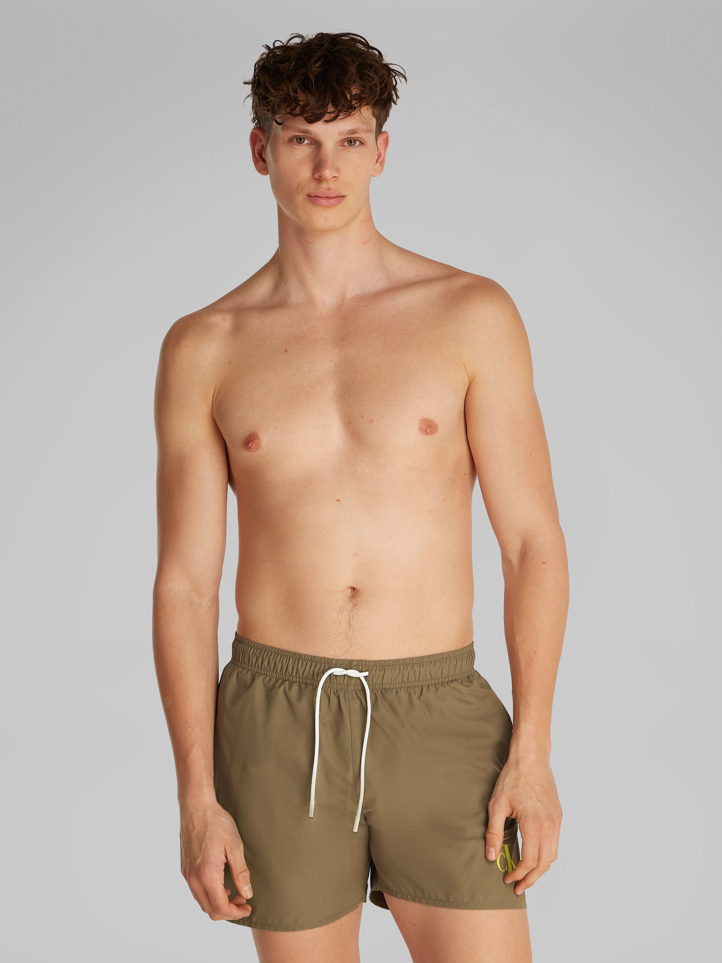 Calvin Klein Swimwear Badeshorts "MEDIUM DRAWSTRING", mit Logo