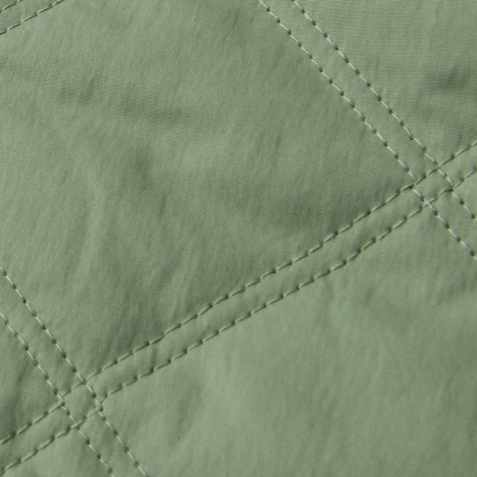 STREET ONE Steppjacke mit Kapuze mit moderner Steppung