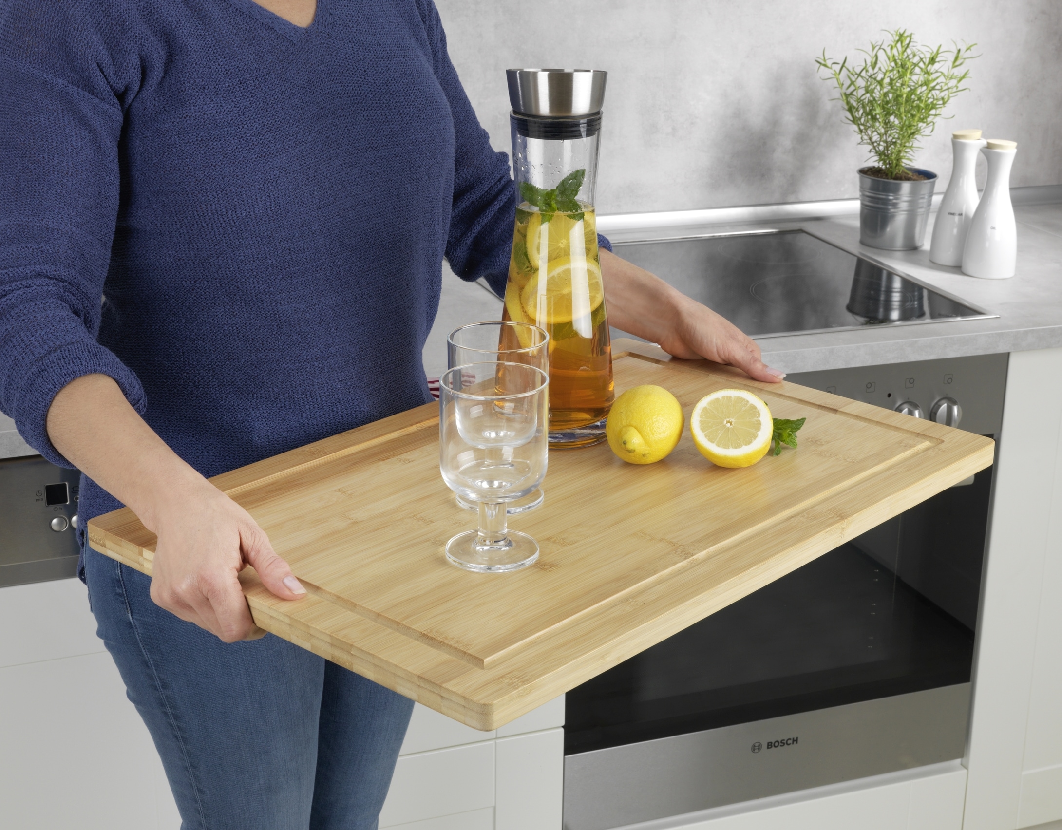 WENKO Klapptisch »Modell Lugo«, Beistelltisch mit Schneideplatte und abnehmbarem Tablett, Bambus
