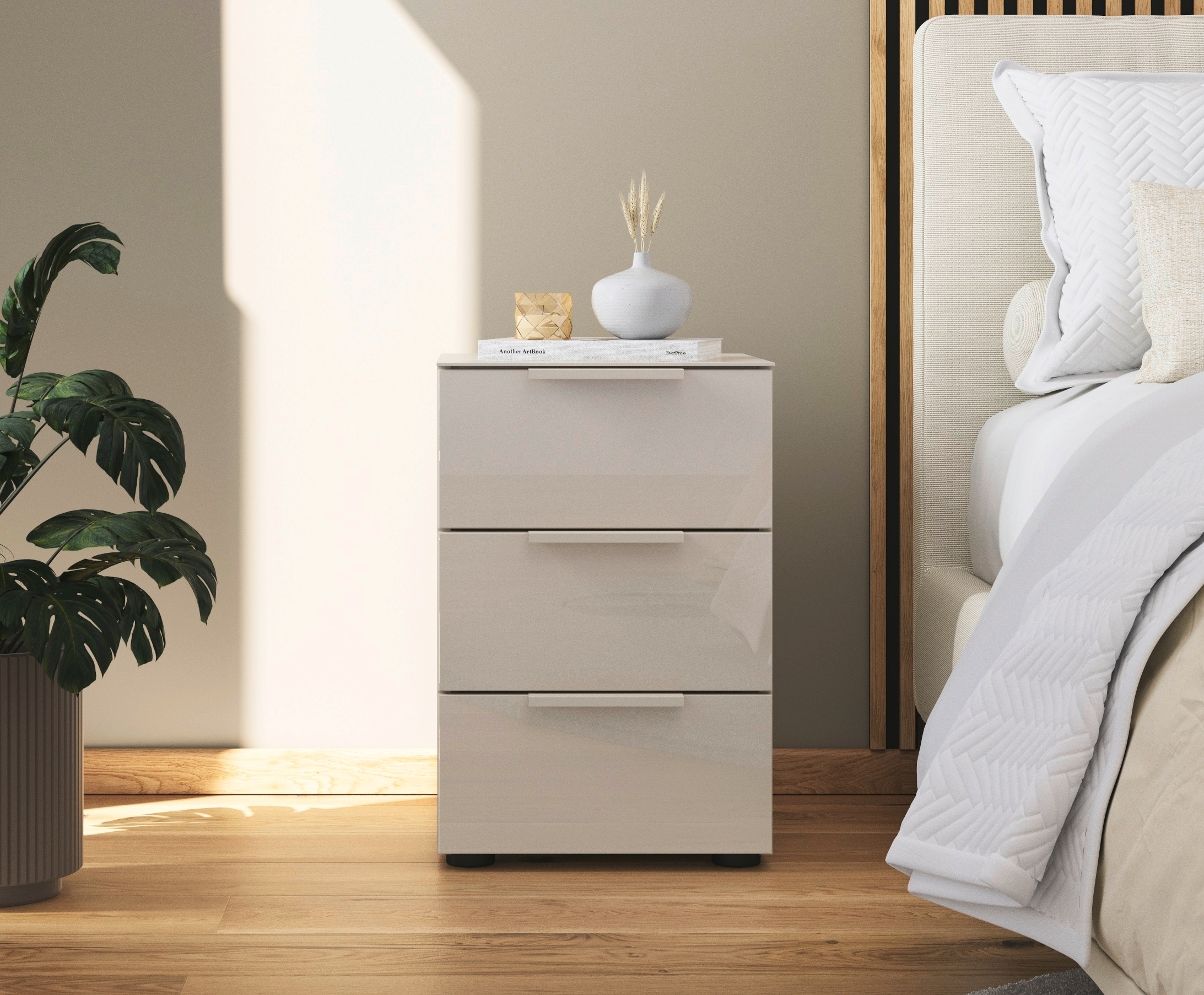 rauch Nachtkommode »Nachttisch Nachtschrank Nachtkonsole FLIPP mit Glasfront«, (Breite 40 cm), mit 3 Schubladen und Soft-Close-Funktion, Oberboden und Front Glas