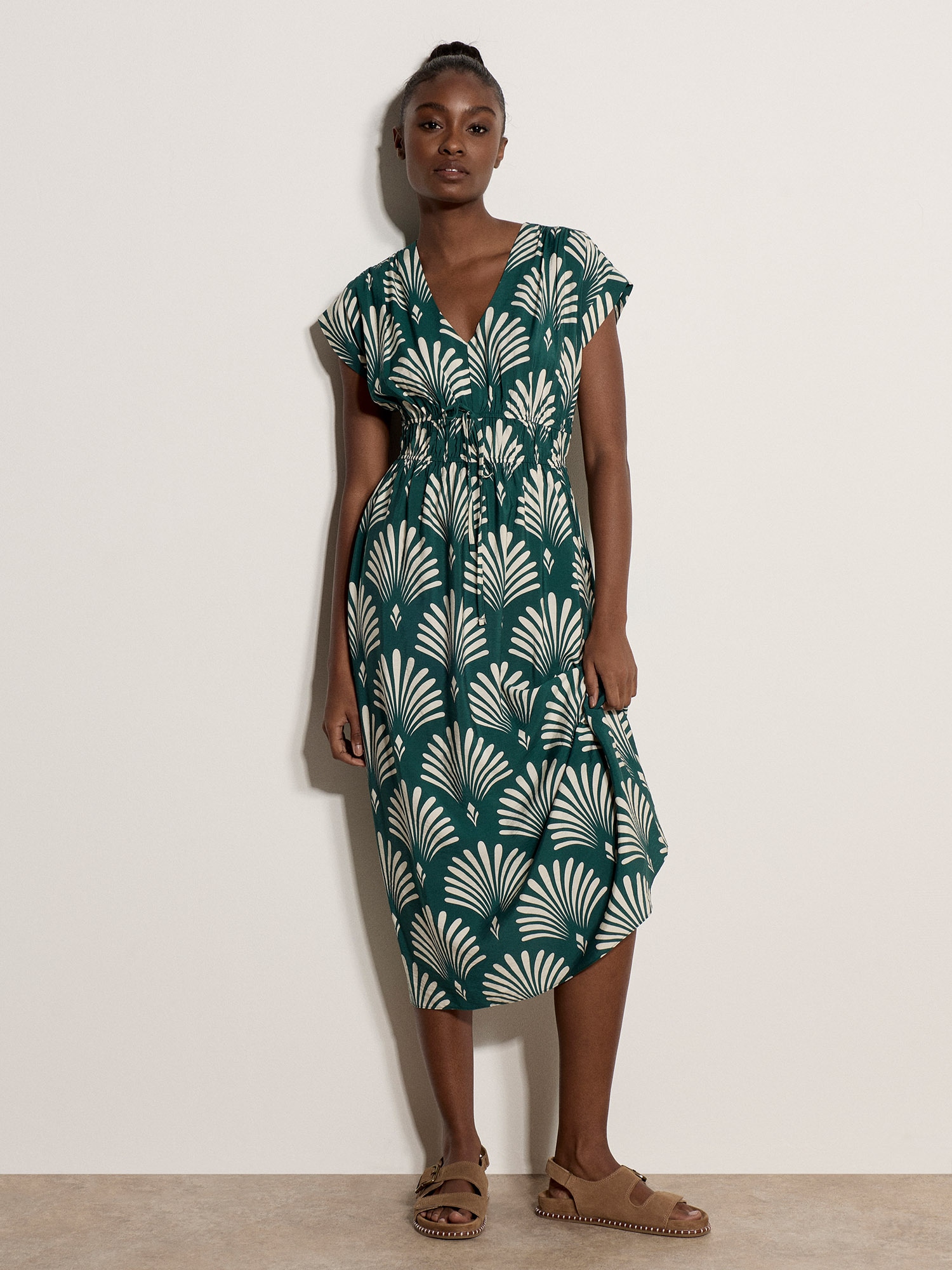 Apricot Midikleid »Midaxi-Kleid mit Fächerprint« mit Bindeband