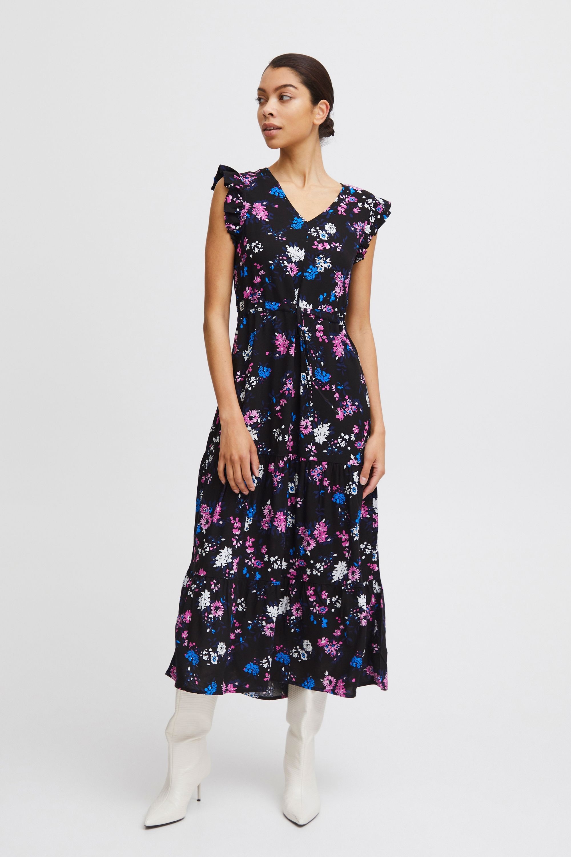 b.young Midikleid »Midikleid BYMmjoella«