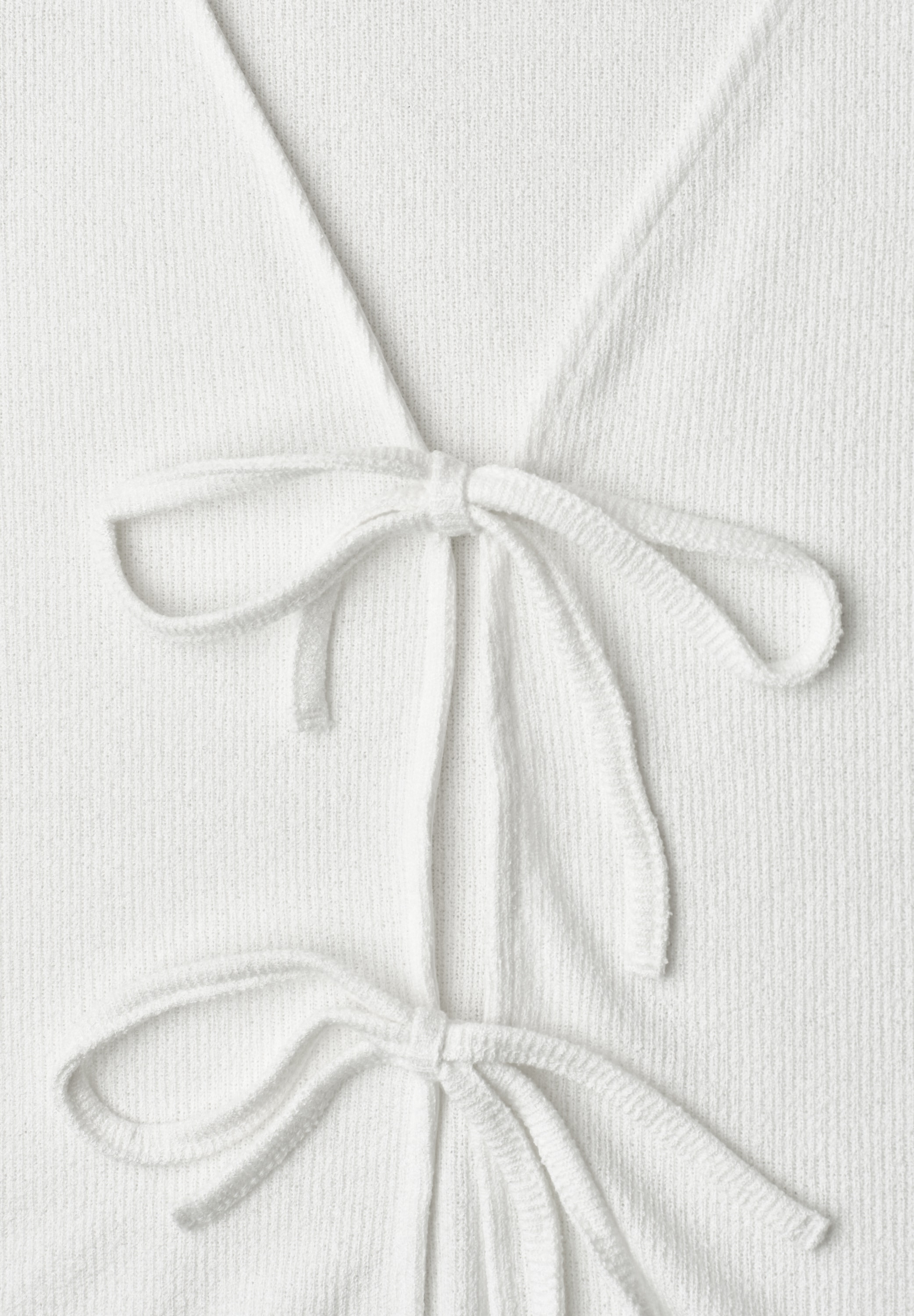 STREET ONE Strickjacke Viskosemix mit Stretchanteil