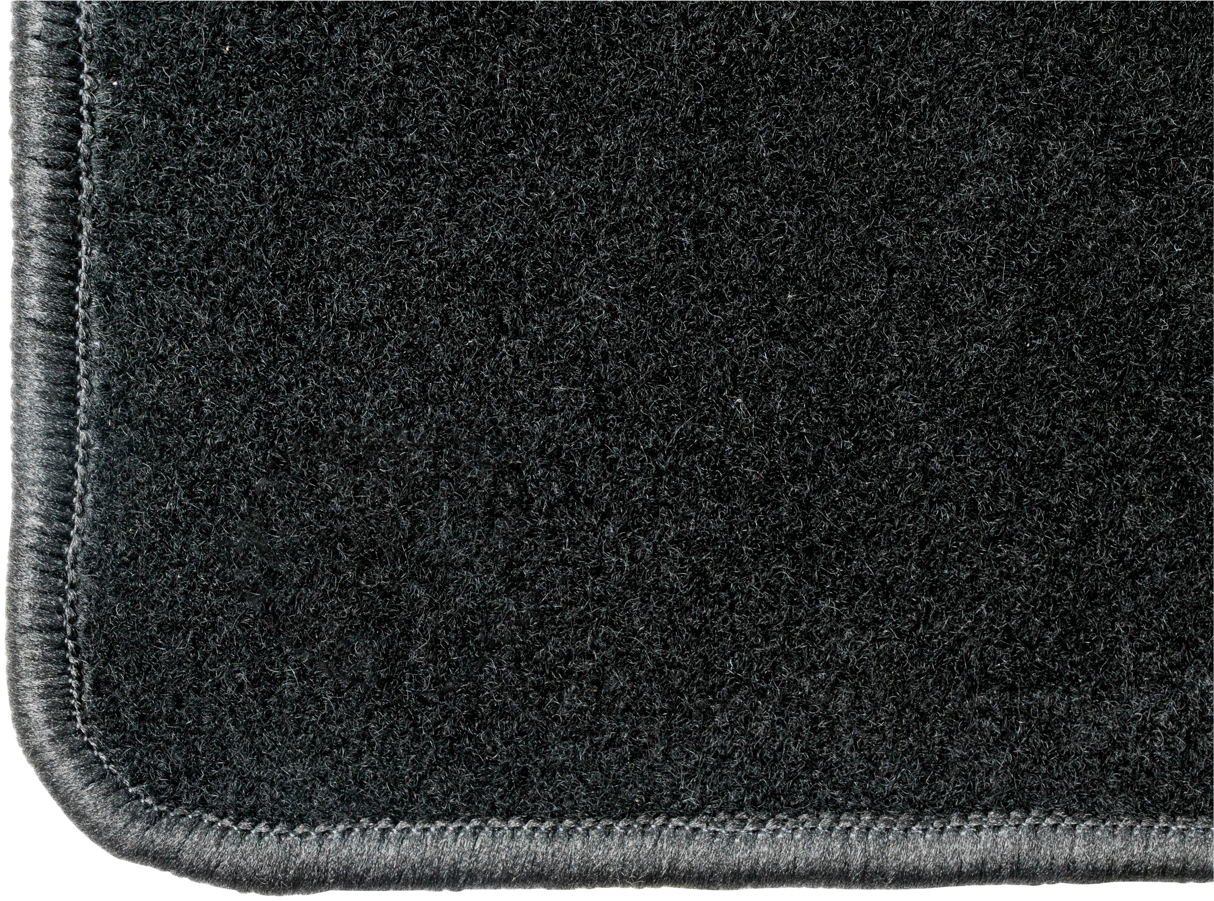 WALSER Passform-Fußmatten »Standard«, (4 St.), für VW Amarok 09/2010-Heute  online kaufen | BAUR