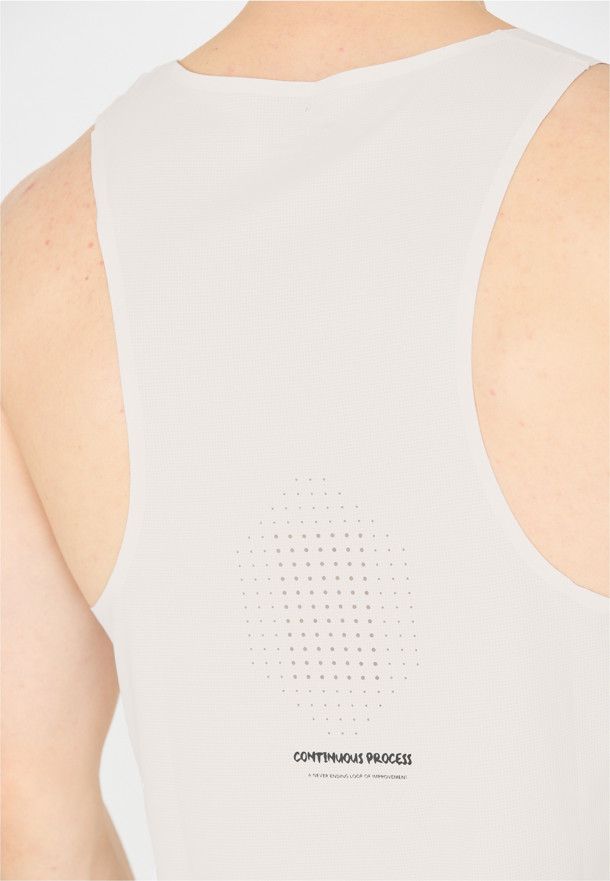 Virtus Funktionsshirt »Ayaan«, aus atmungsaktivem Material