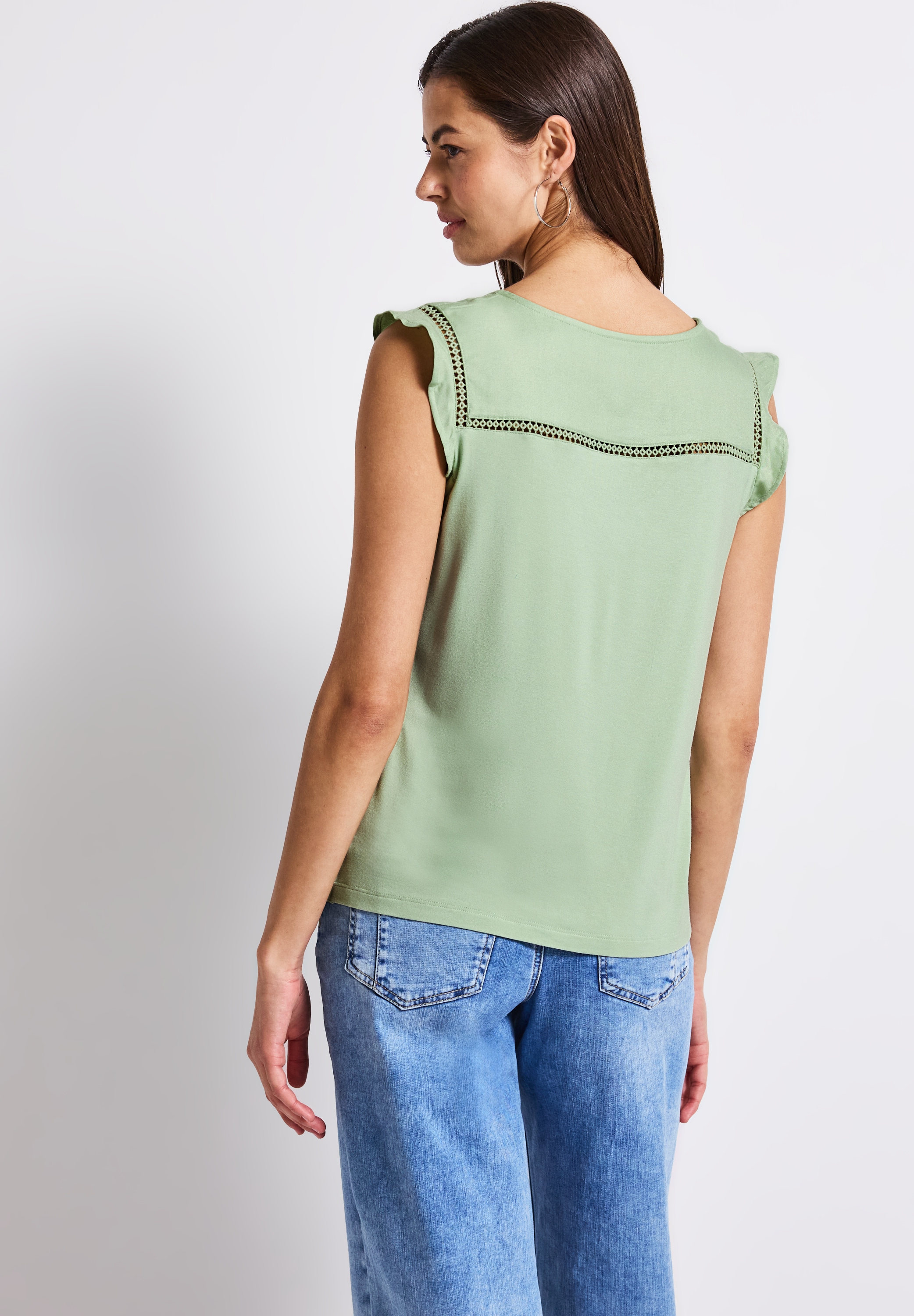 STREET ONE Spitzentop, aus elastischem Materialmix