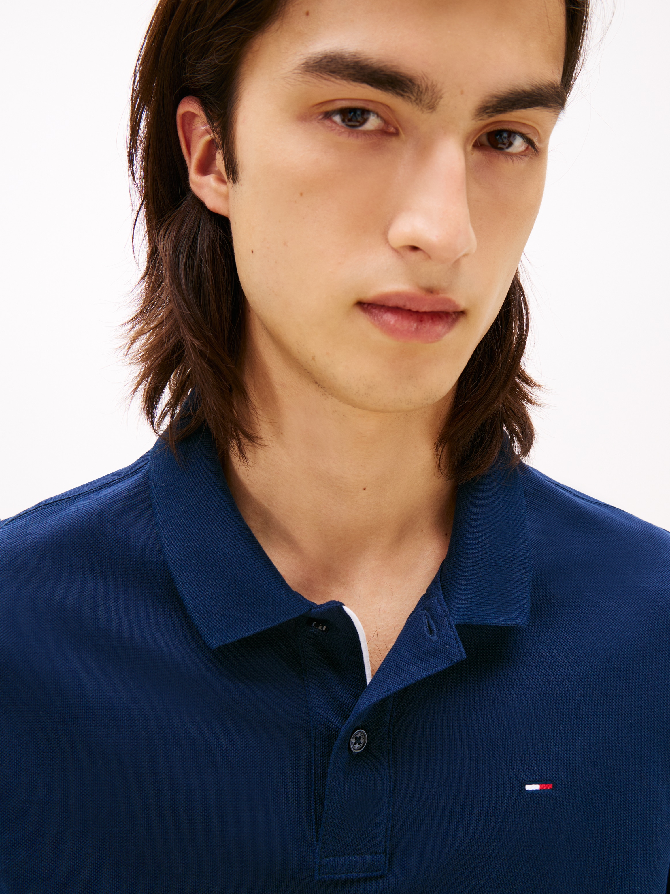 Tommy Jeans Poloshirt »TJM SLIM PLACKET POLO LS EXT«, mit Logostickerei