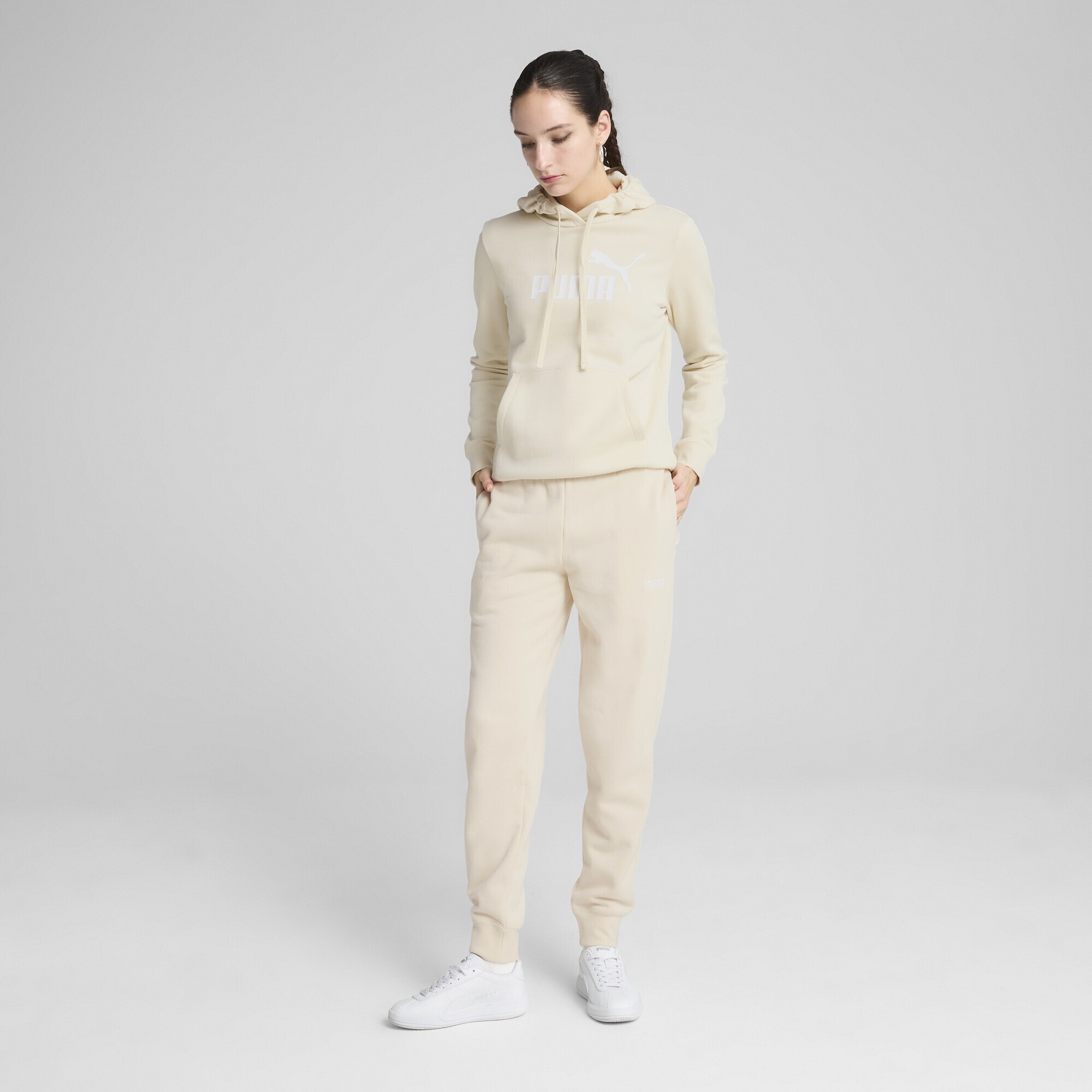 PUMA Sporthose »ESS Small No. 1 Logo Jogginghose Damen«