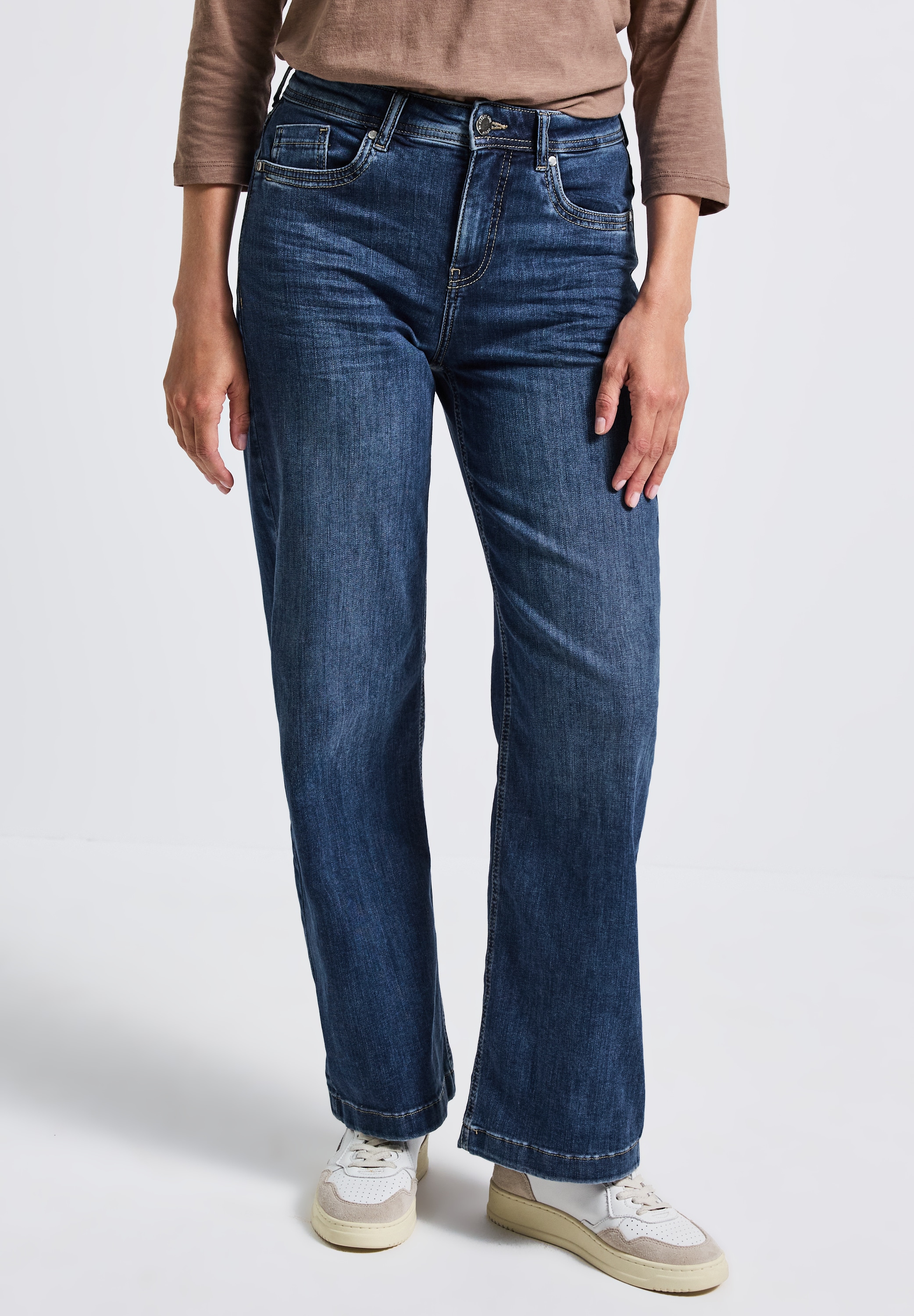 STREET ONE Loose-fit-Jeans, aus Baumwolle mit Stretchanteil