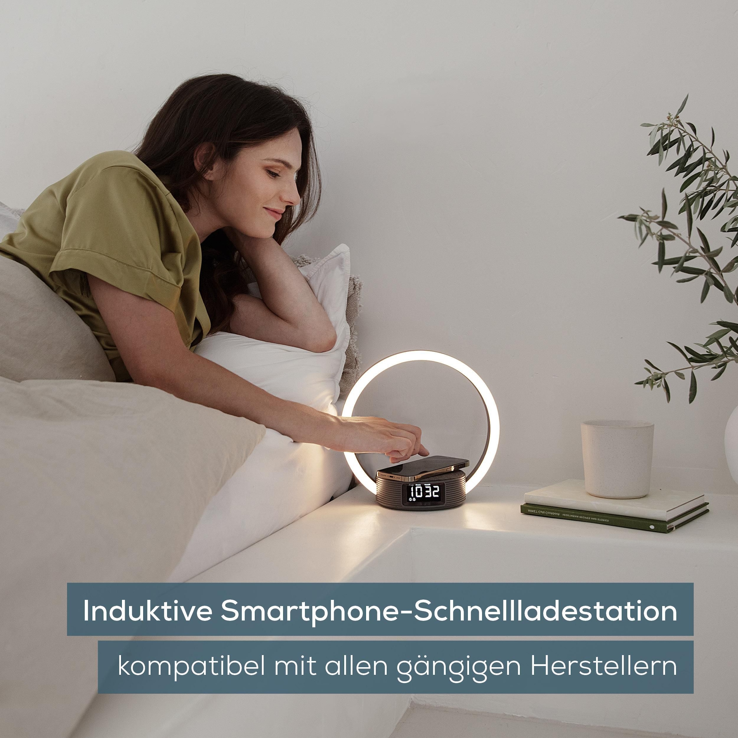 BEURER Tageslichtwecker »WL 65 Wake up+Charge mit Schnellladestation, Wecker und Leselampe«, Natürliches Einschlafen und sanftes Aufwachen