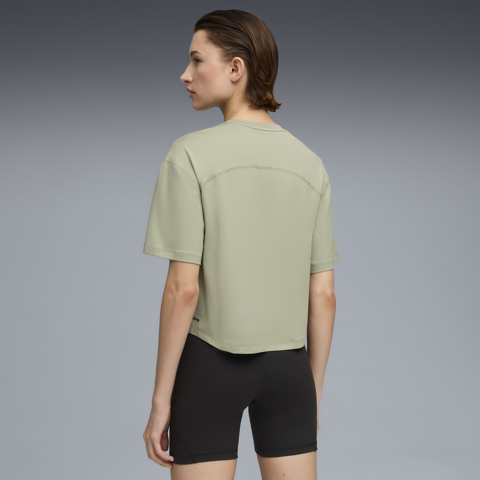 PUMA Trainingsshirt »CLOUDSPUN Relaxed T-Shirt Damen«
