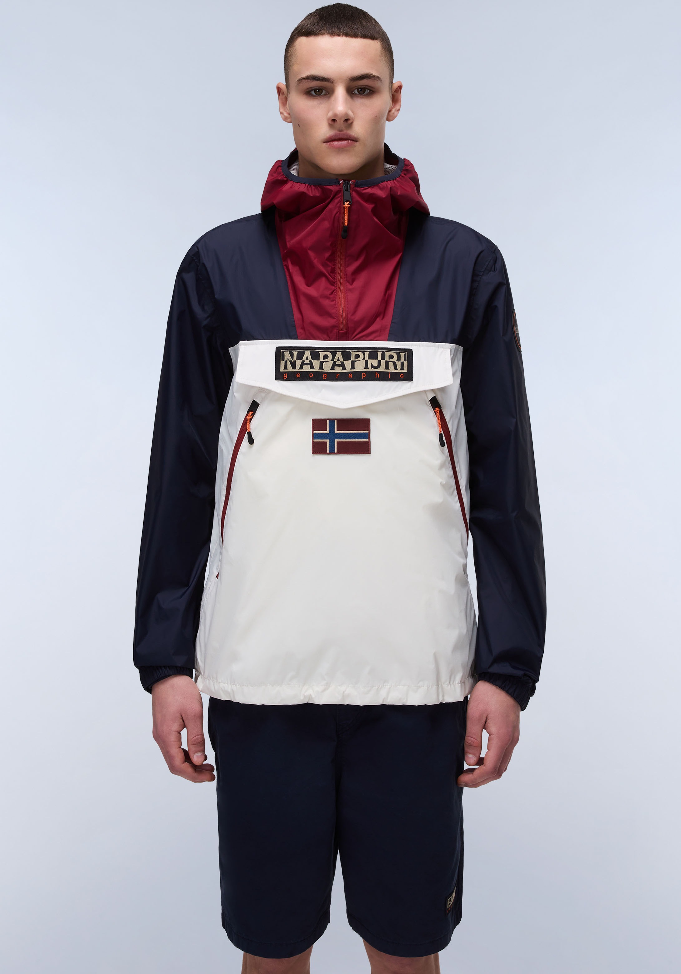 Napapijri Windbreaker »RAINFOREST WB PKT V2«, mit Kapuze, Mit Gummizug und verschließbarem Schlitz im Saum