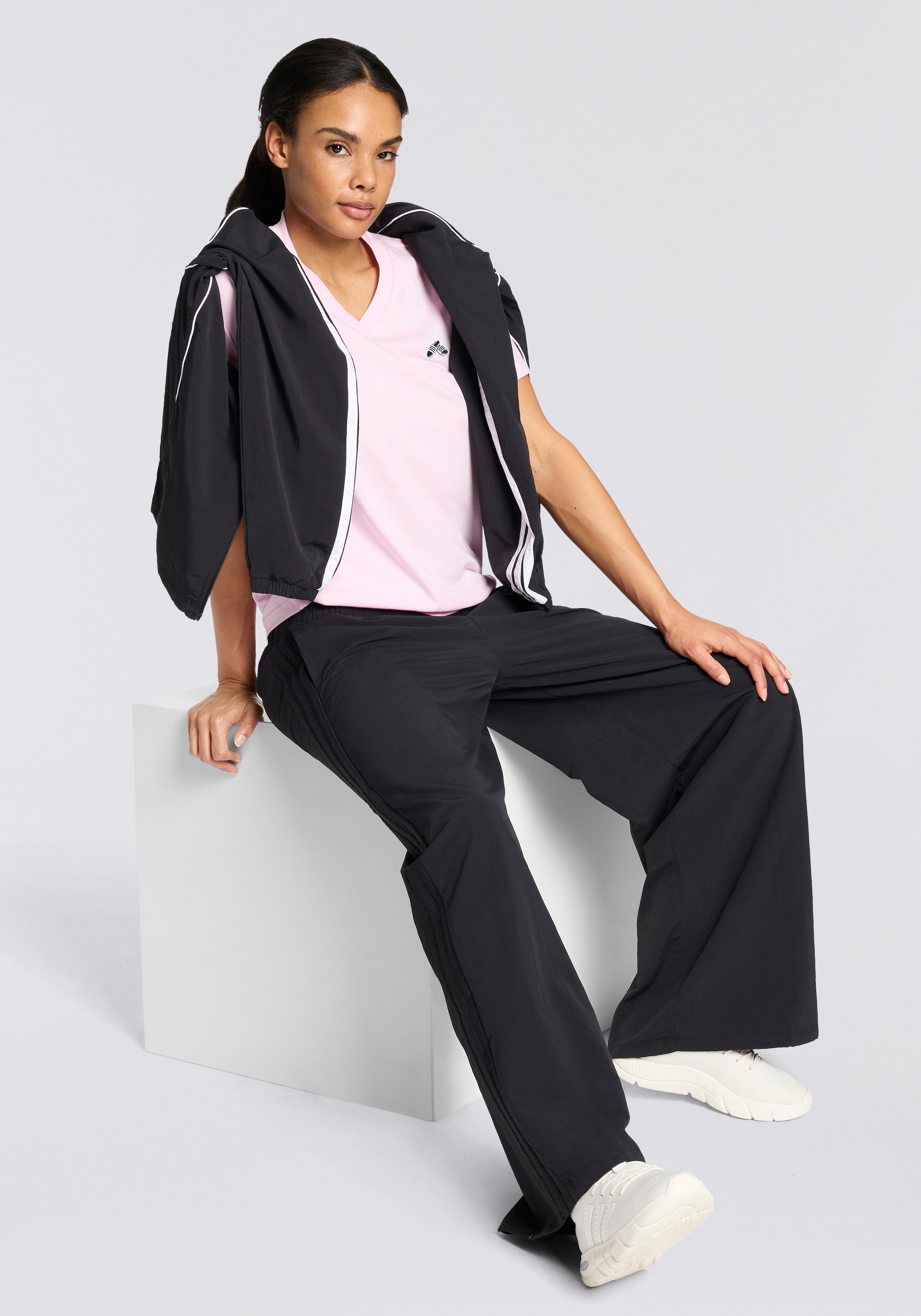 adidas Sportswear Sporthose »W ICONIC 3S TP«