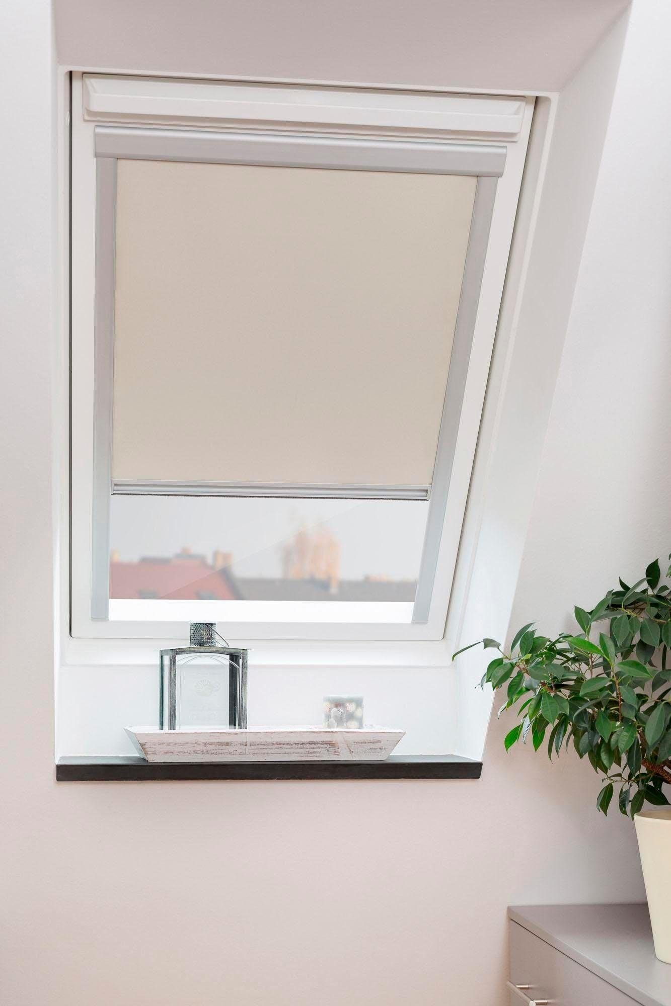 LICHTBLICK ORIGINAL Dachfensterrollo "Skylight", verdunkelnd, energiesparend, in Führungsschienen, mit Mittelzug