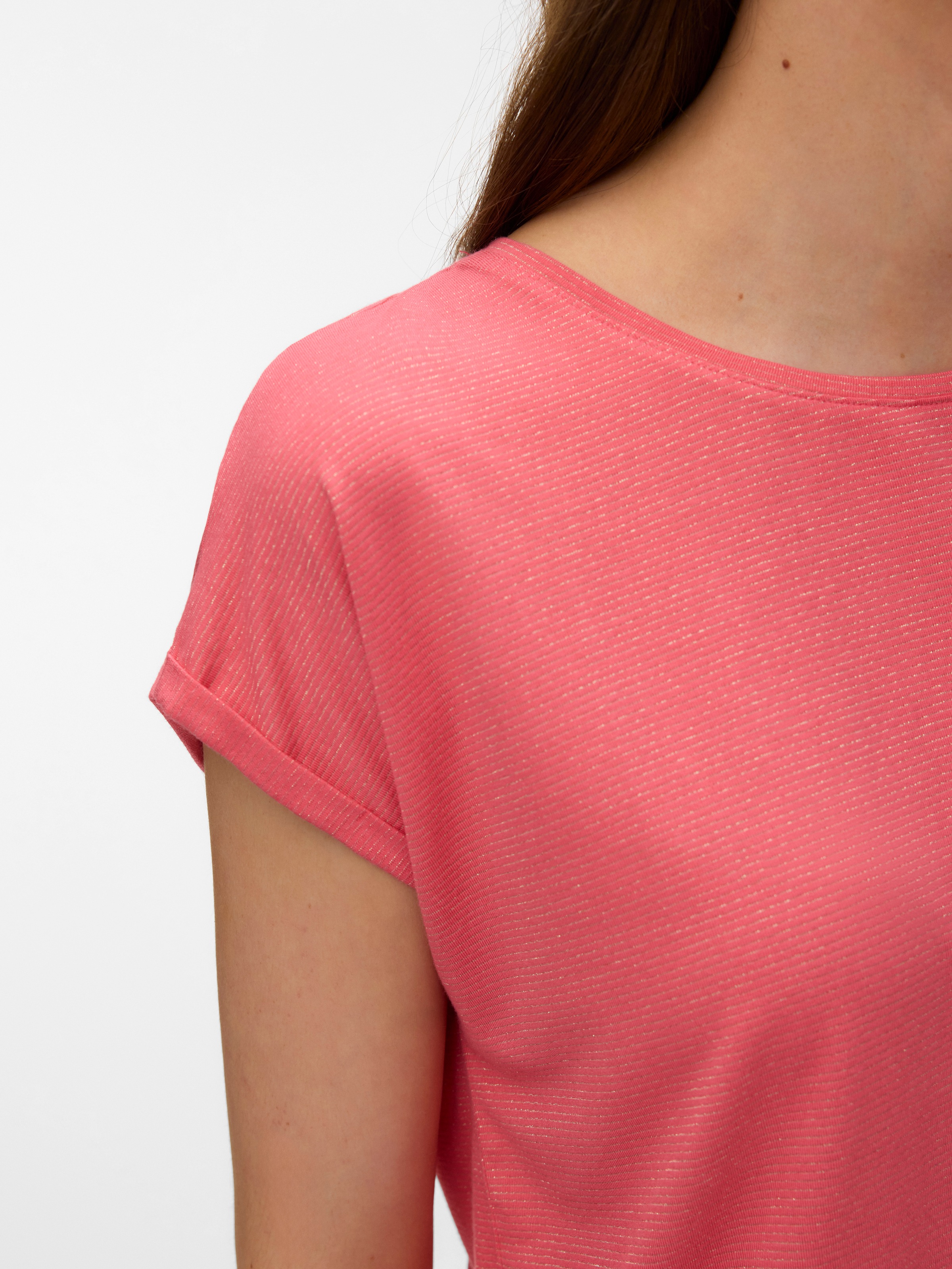 Thumbnail - Vero Moda Rundhalsshirt "VMLAVA PLAIN SS TOP LUREX STRIPE" Viskosemischung, loose fit