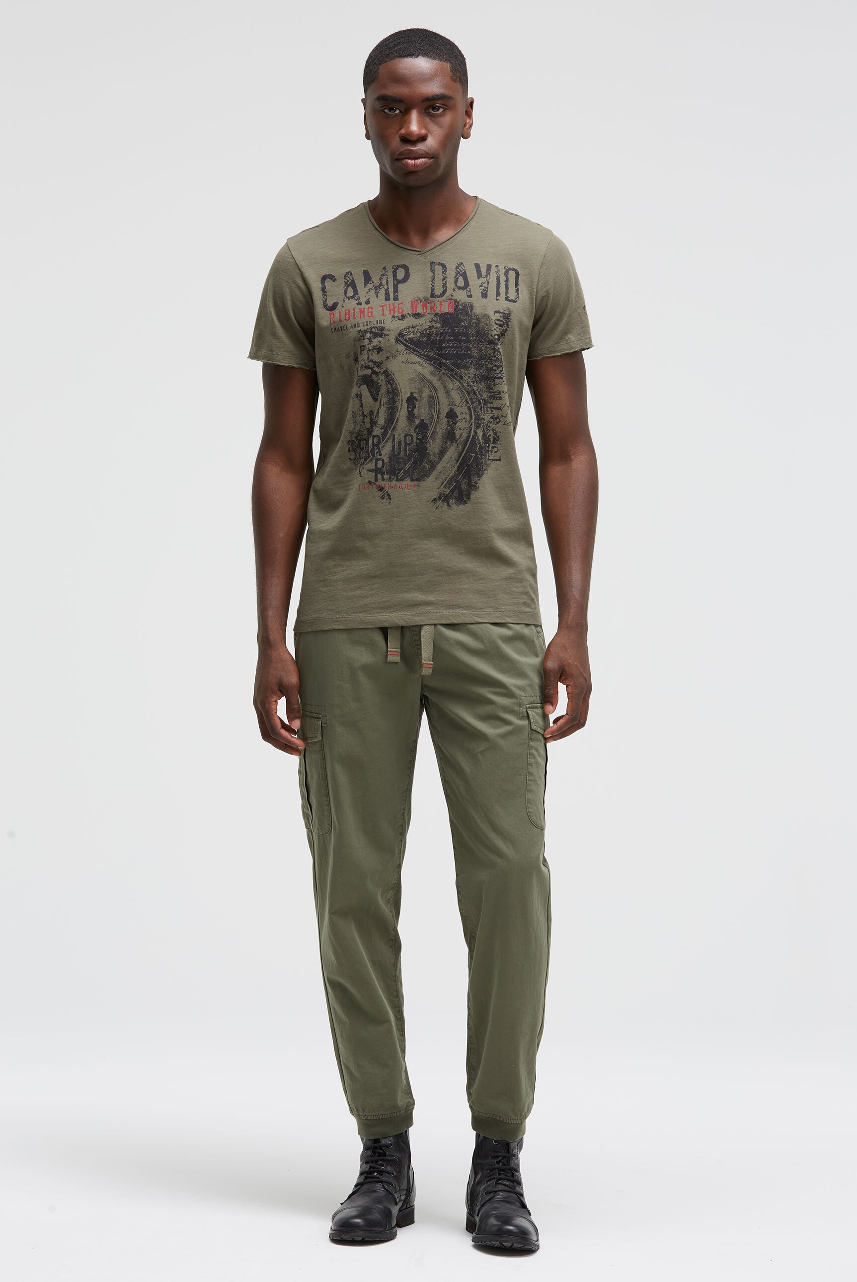 CAMP DAVID V-Shirt, mit offenen Kanten