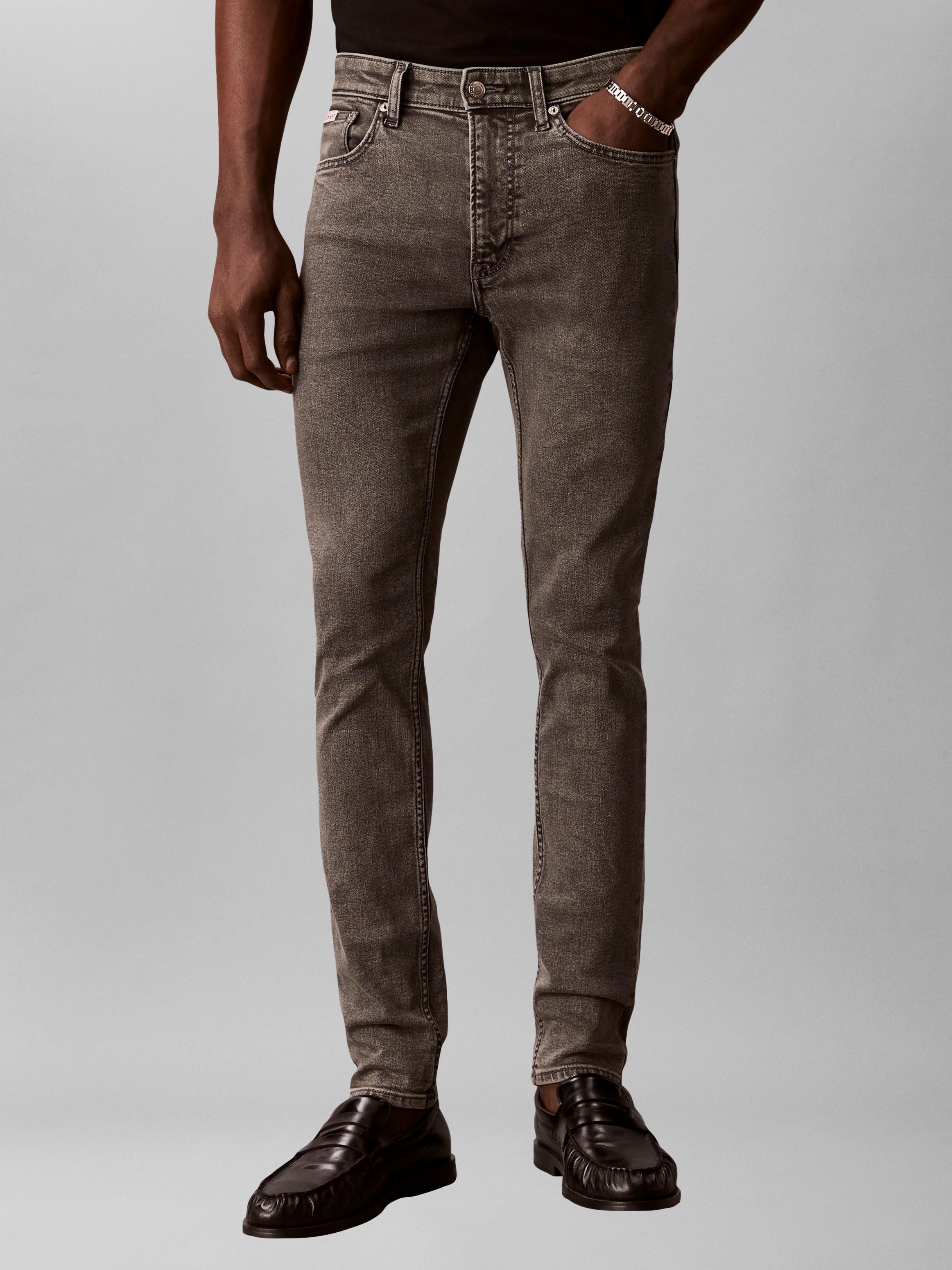 Calvin Klein Jeans Skinny-fit-Jeans "SKINNY" mit Leder-Badge