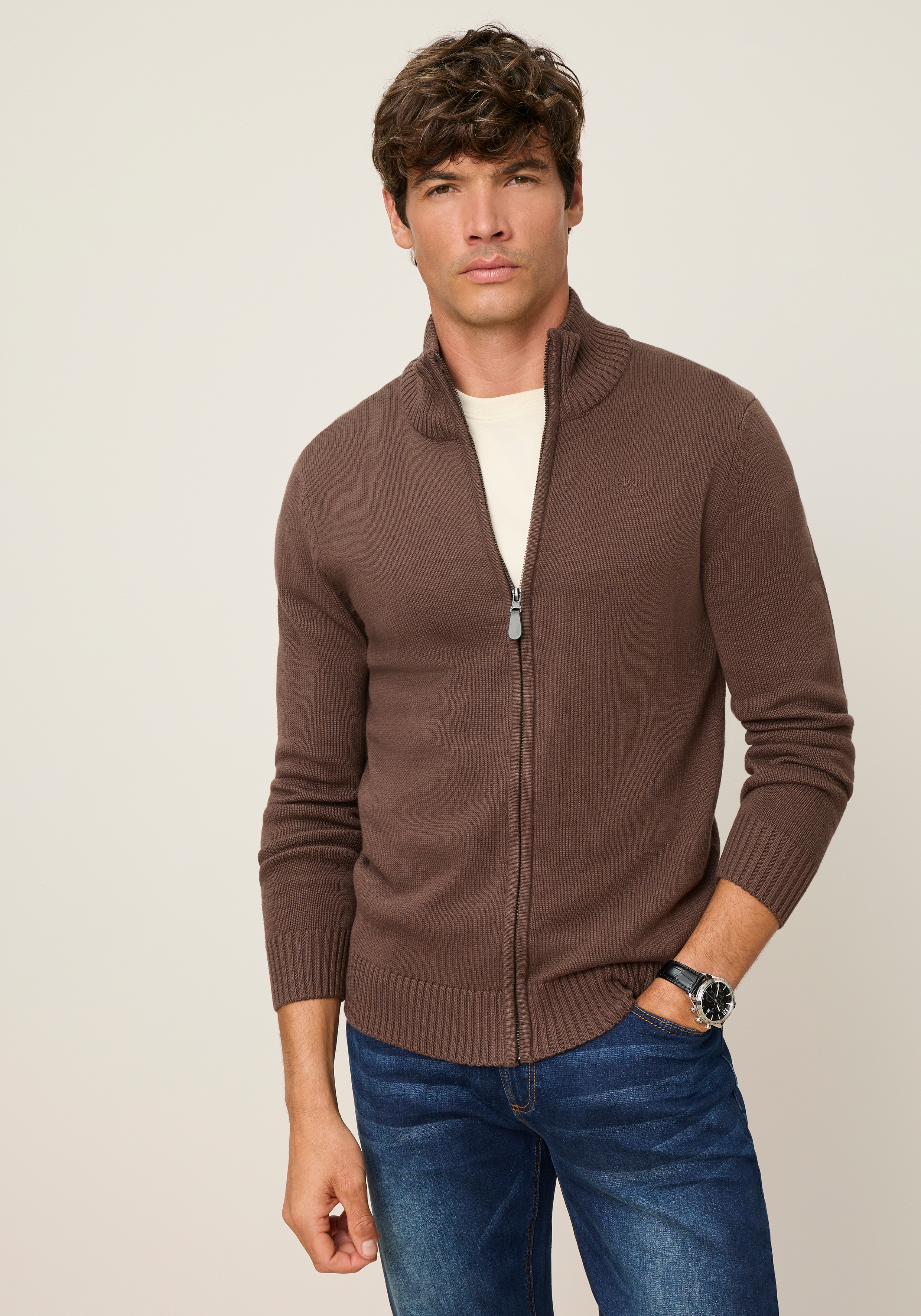 Mans World Strickjacke "in vielen Farben Preis- Leistungsbestseller" aus Baumwollmischung, bequeme Paßform