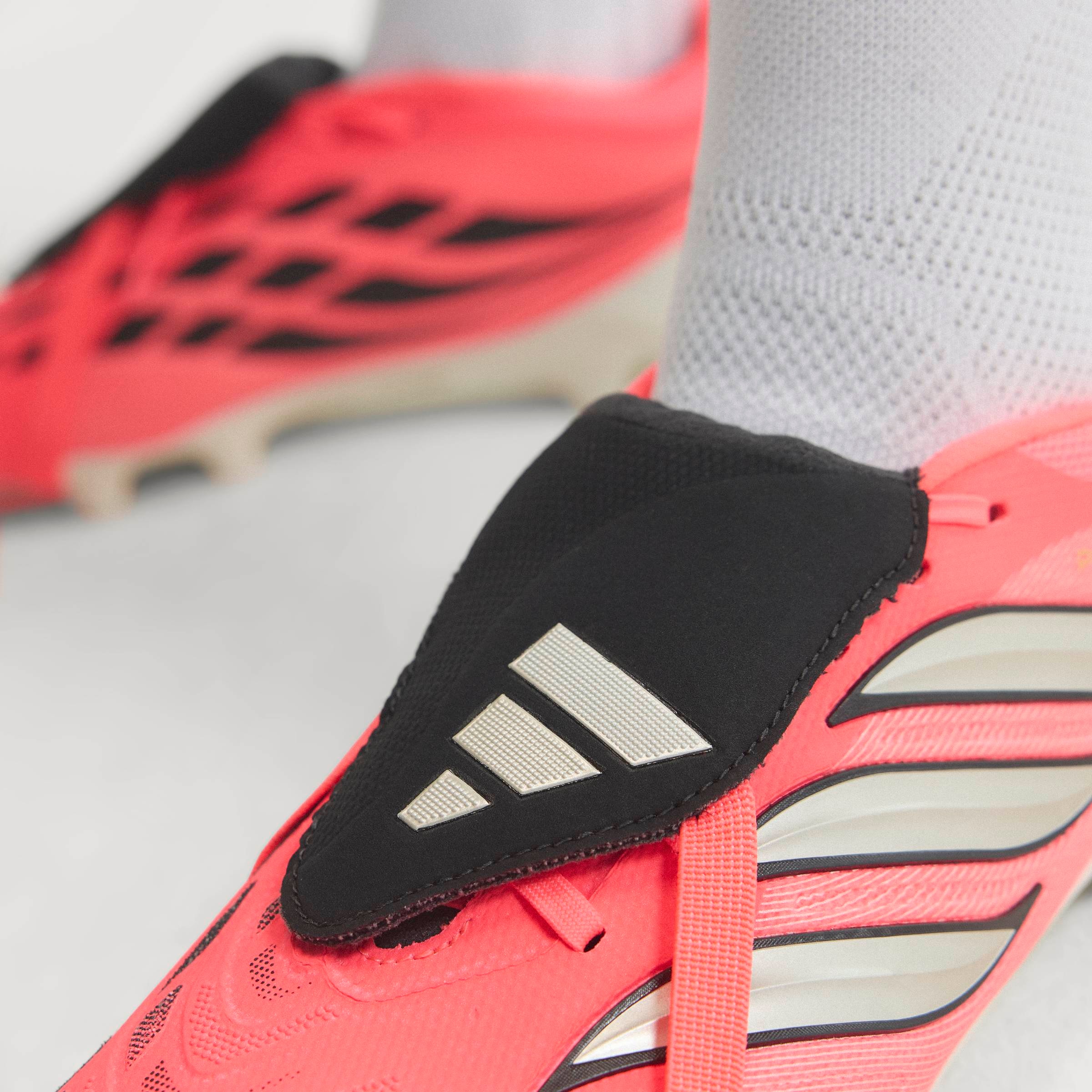 adidas Performance Fußballschuh »PREDATOR LEAGUE , FESTE BÖDEN, UMSCHLAGBARE ZUNGE«  für Rasen und feste Böden, gespielt bei der Weltmeisterschaft 2026