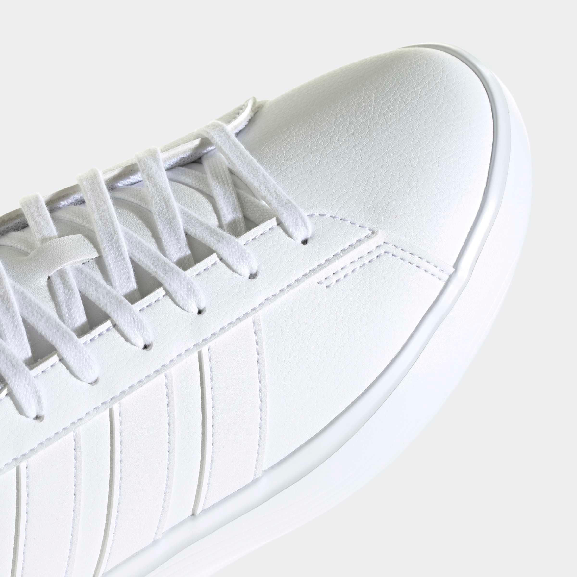 adidas Sportswear Sneaker »GRAND COURT 3.0«  sehr leichte und komfortable Sohle