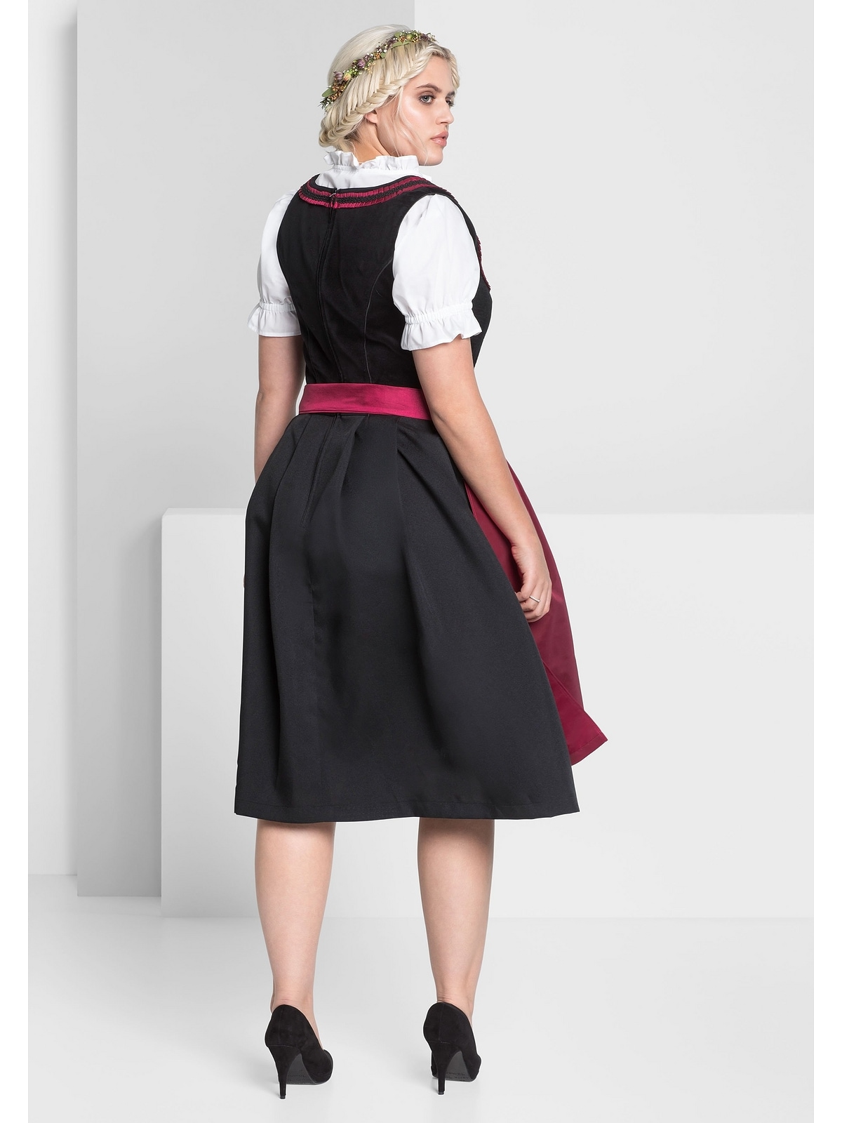 Sheego Dirndl »Große Größen«, mit Schürze und Bluse 3tlg.