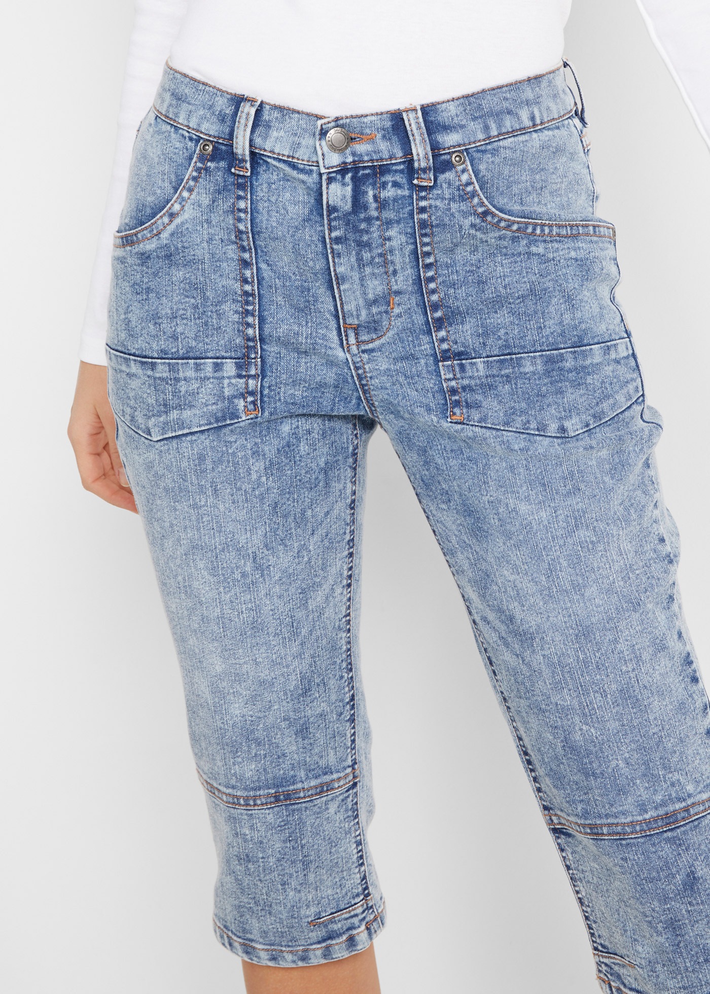 Thumbnail - bonprix Caprijeans mit abgesetzten Nähten und used Look