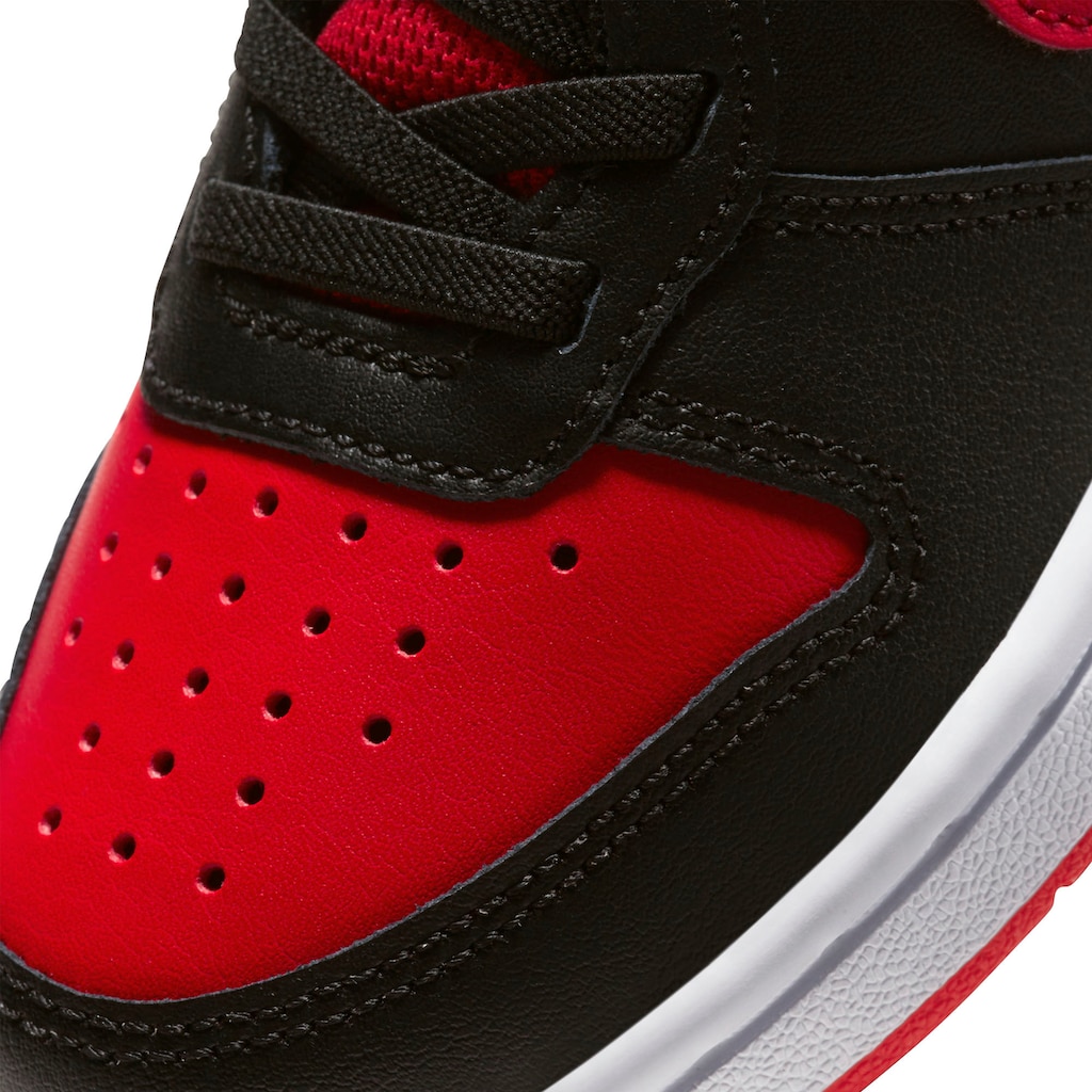 Nike Sportswear Sneaker »Court Borough Low 2«, Design auf den Spuren des Air Force 1