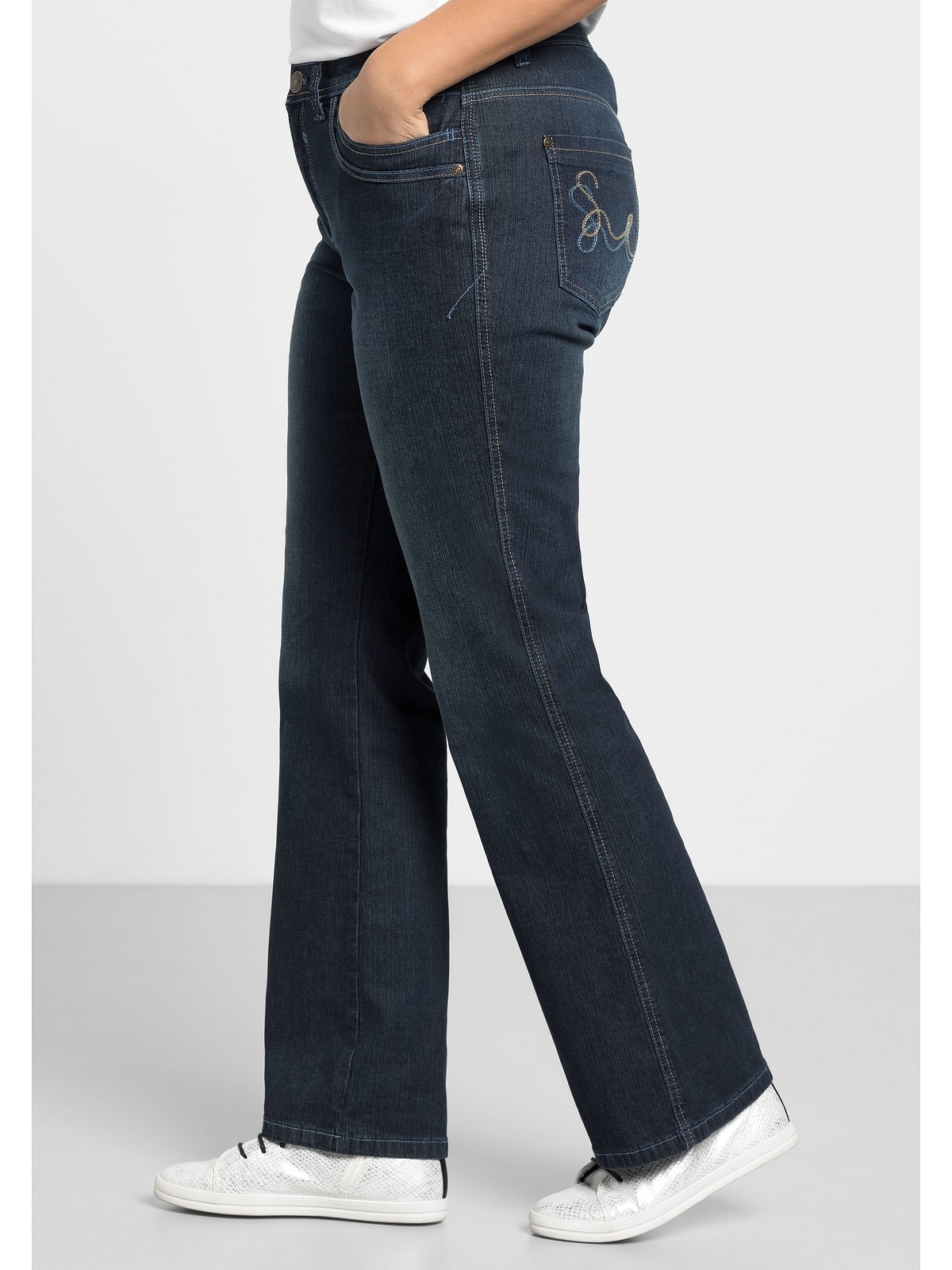 Sheego Stretch-Jeans »Große BAUR | mit Used-Effekten Größen«, kaufen online