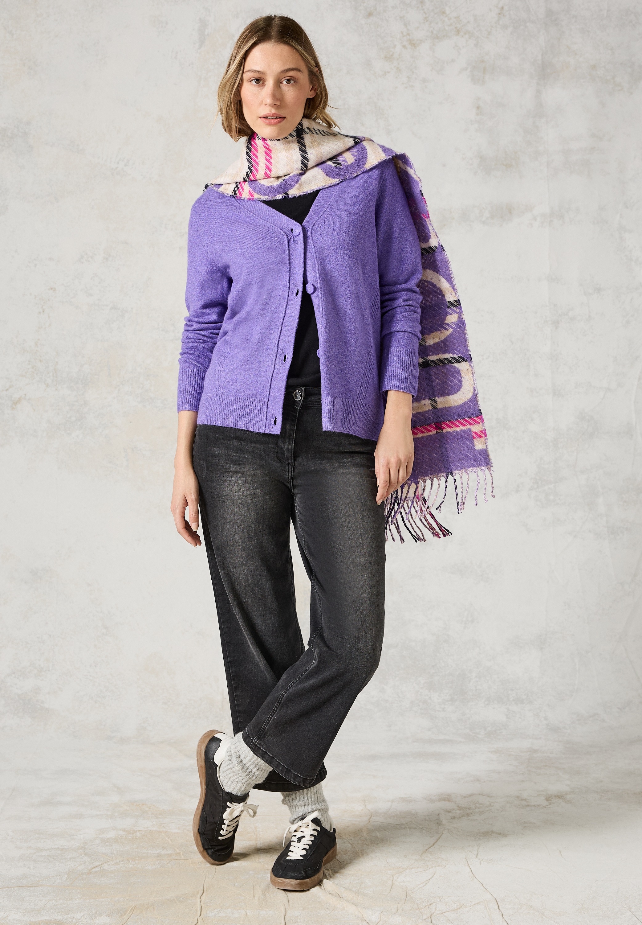 Thumbnail - Cecil Cardigan, Feinstrick, mit Knopfleiste