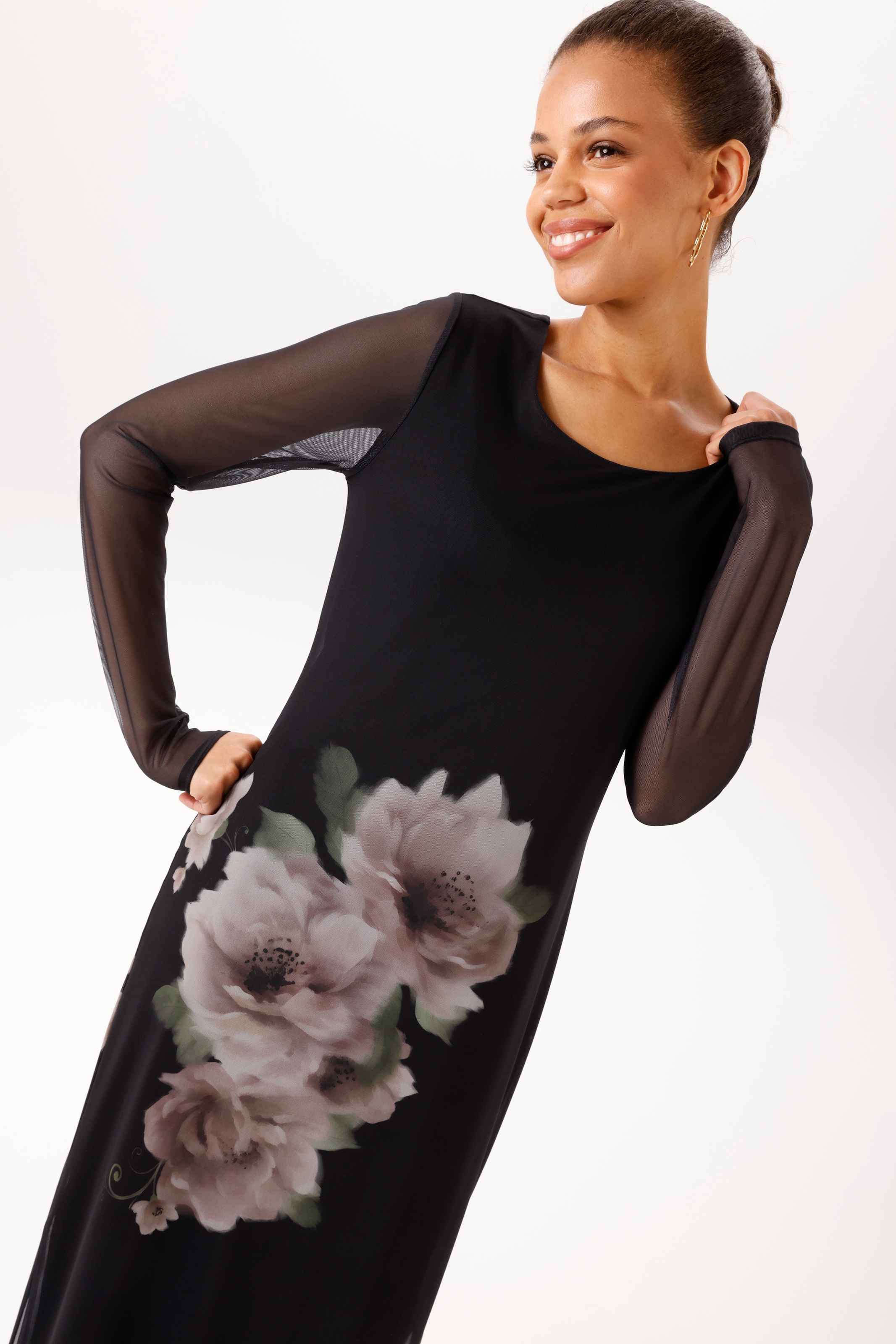 Aniston CASUAL Maxikleid mit großflächigen Batikblüten - NEUE KOLLEKTION