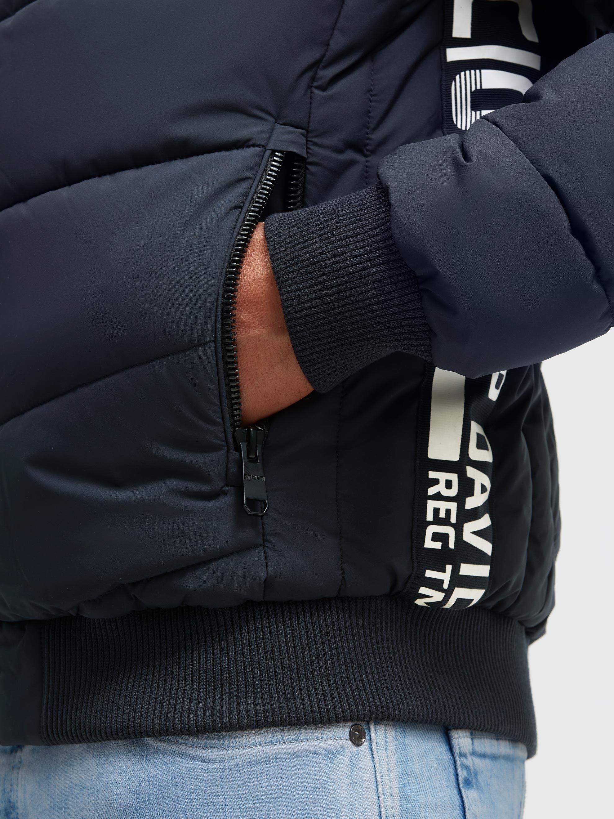 CAMP DAVID Winterjacke ohne Kapuze mit Reißverschluss an den Einschubtaschen