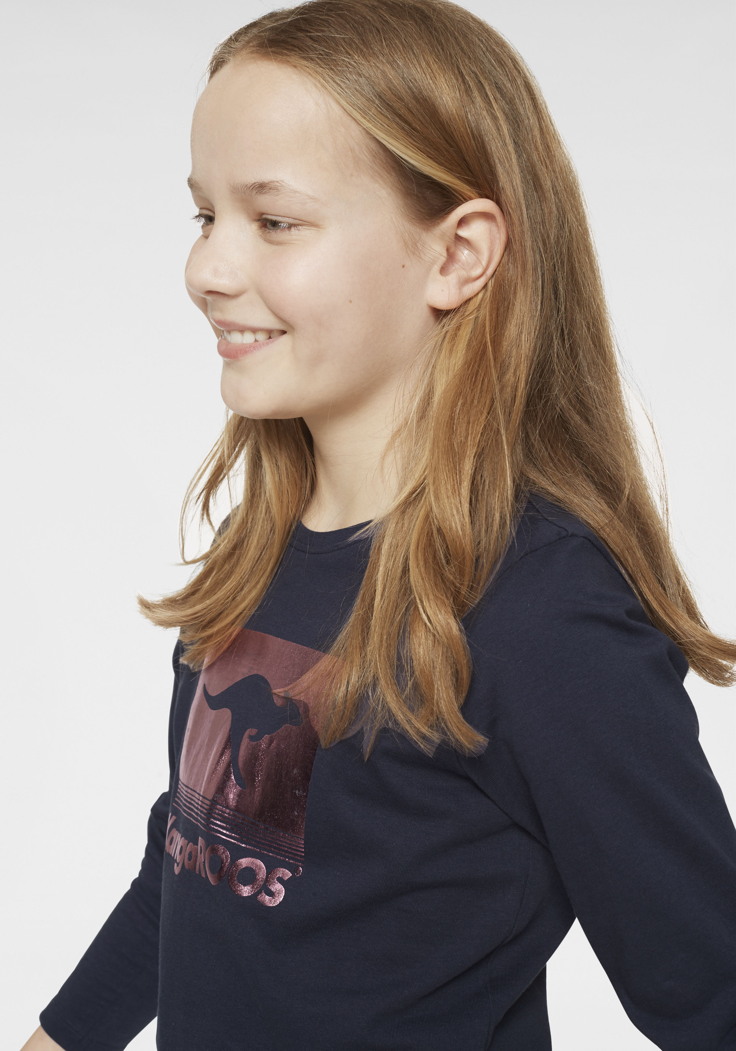 Thumbnail - KangaROOS Langarmshirt taillierter Schnitt, stylischer Print, Rundhalsausschnitt