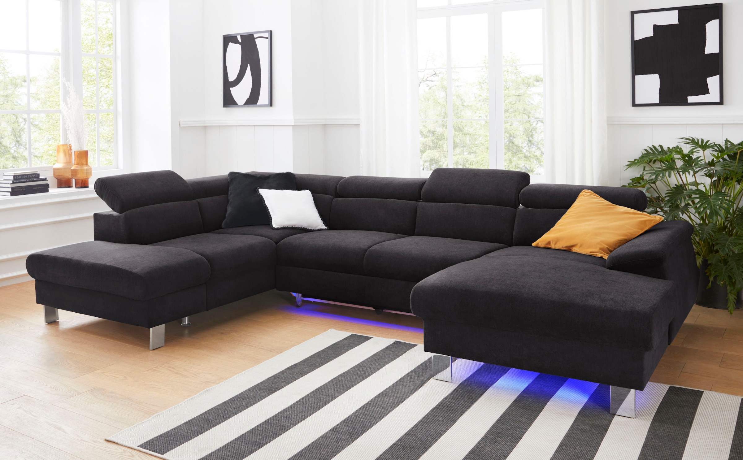 COTTA Wohnlandschaft "Komaris U-Form, B: 320 cm" mit Kopfteilverstellung, optional Schlaffunktion, Bettkasten & Licht