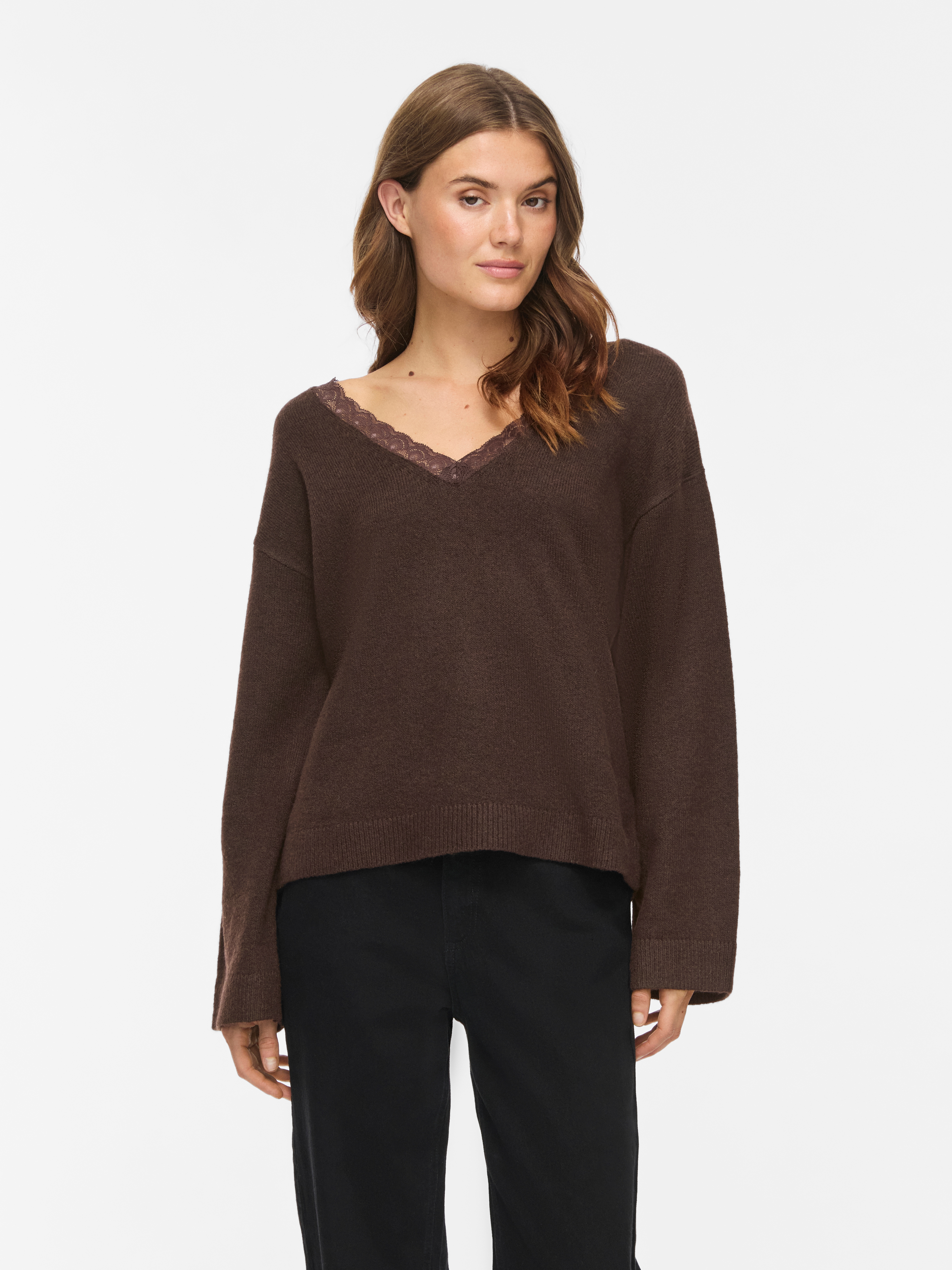 Vila V-Ausschnitt-Pullover "VILIGA L/S V-NECK REV LACE KNIT TOP-NOOS" Materialmix, Spitzen-Detail, regular fit