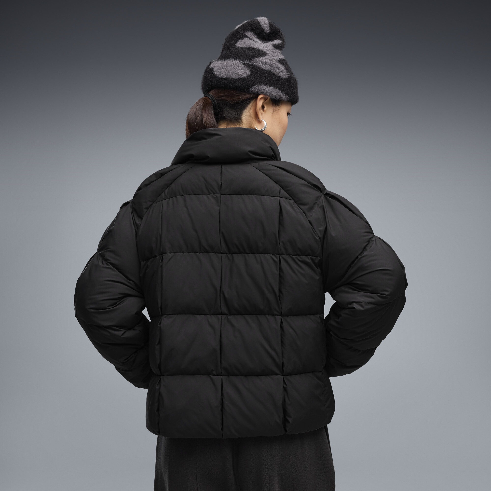 PUMA Winterjacke »T7 Pleat Relaxed Pufferjacke Damen«