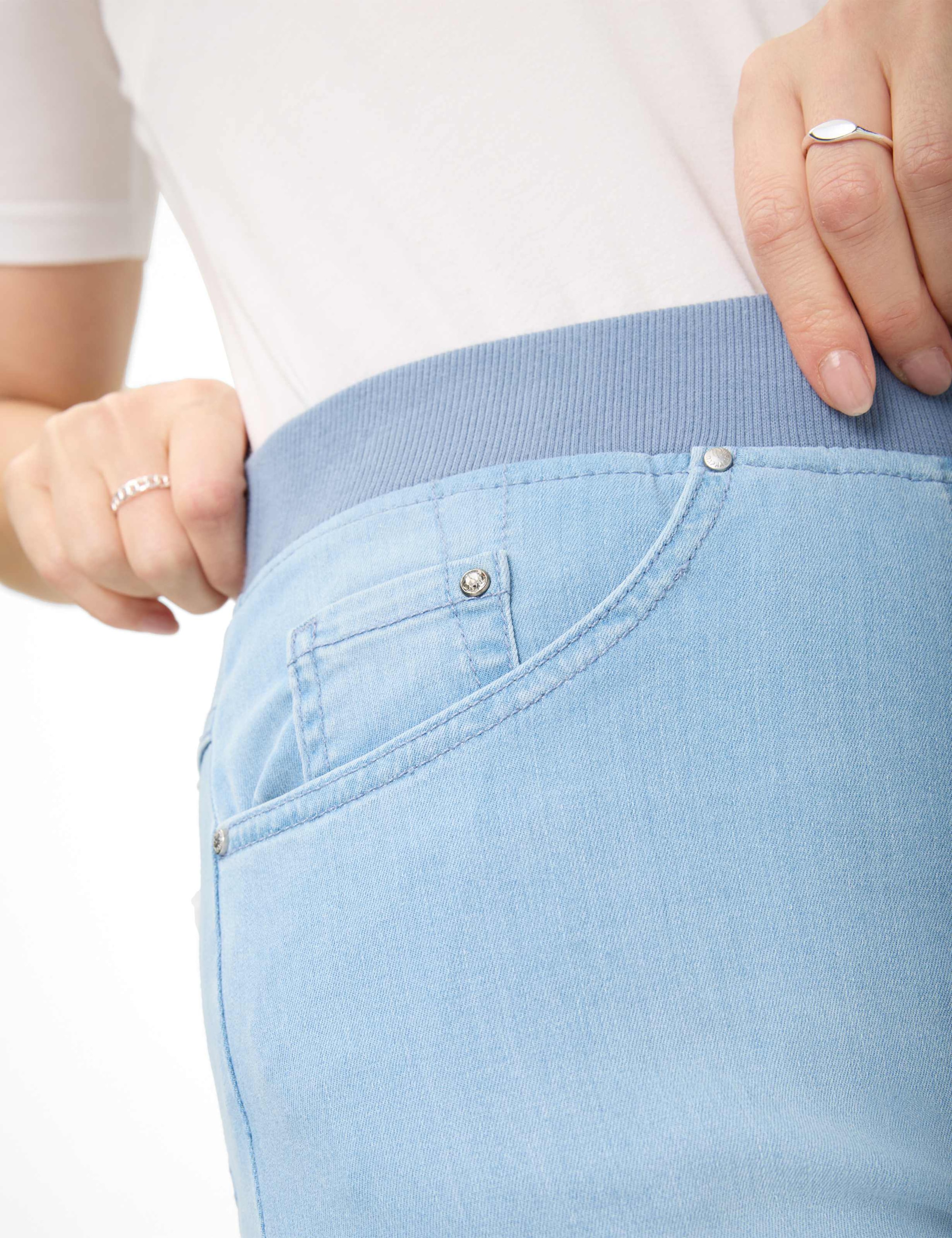 RAPHAELA by BRAX Bequeme Jeans »Style CARINA«