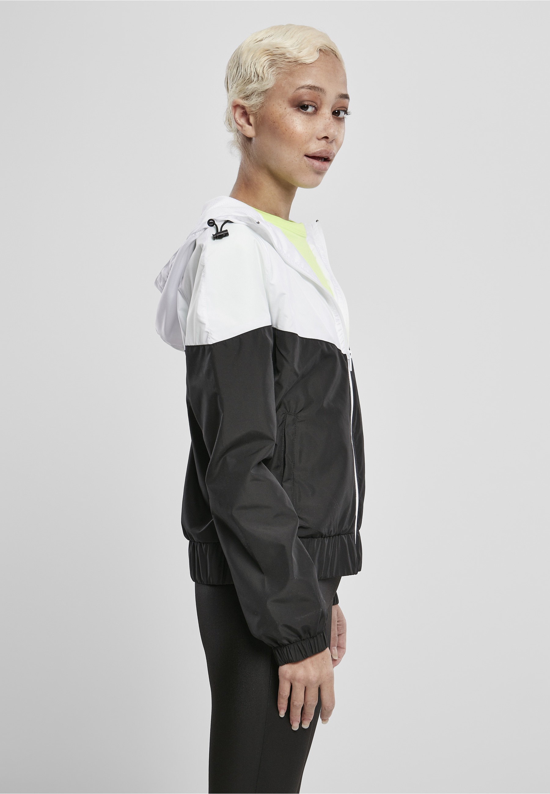 URBAN CLASSICS Anorak »Urban Classics Damen Ladies Arrow Windbreaker« 1 Stk. tlg. mit Kapuze