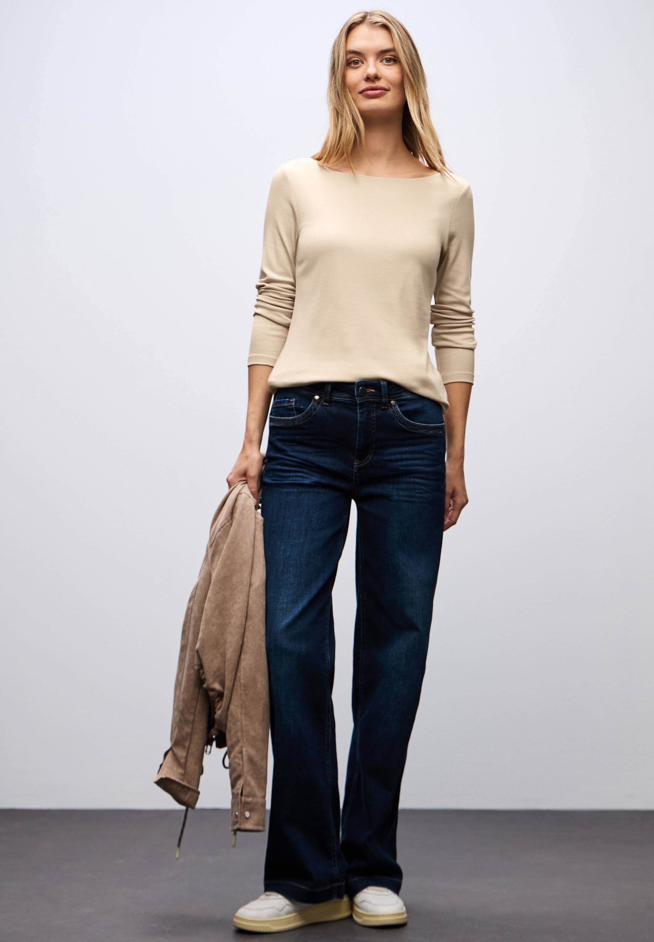 Langarmshirt STREET ONE "Style Lanea", Damen, Gr. 36, cotton beige, Jersey, Obermaterial: 50% Baumwolle, 50% Modal. Futter: 100% Baumwolle, unifarben, regular fit normal, U-Boot-Ausschnitt, angesetztes Bündchen, Shirts Langarmshirt, mit U-Boot Ausschnitt 3