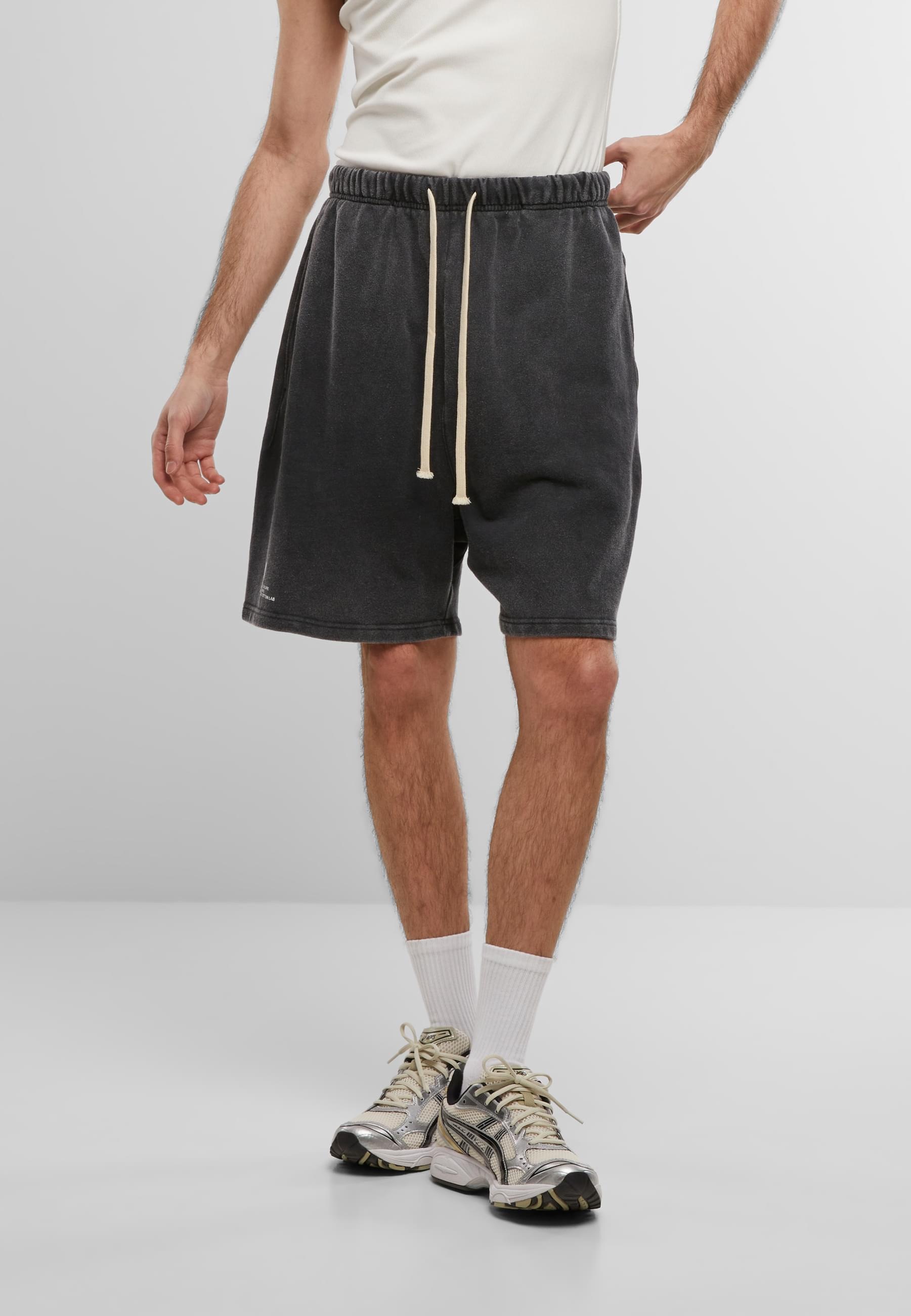 Another Cotton Lab Sweatshorts »Another Cotton Lab Another Signature Washed Oversized Shorts«, (1 tlg.)