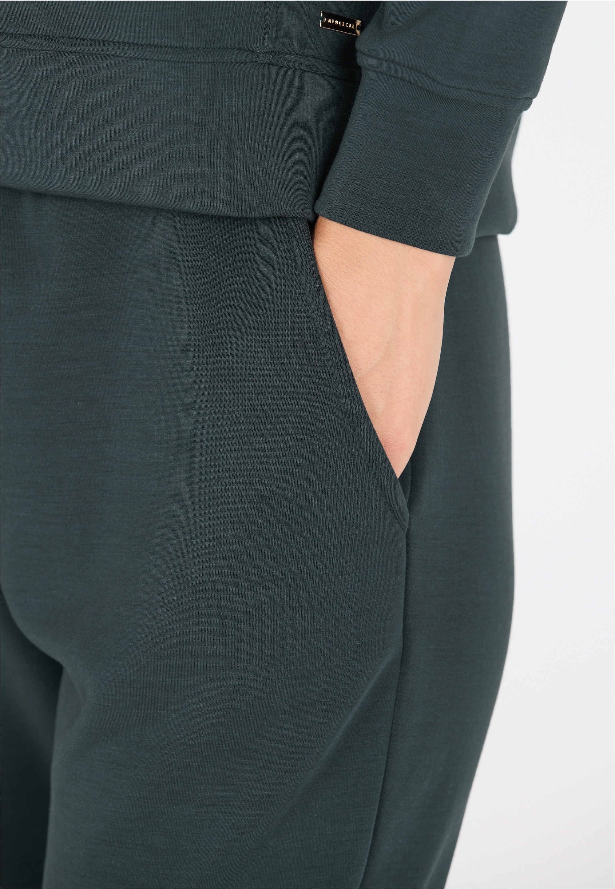 ATHLECIA Sweathose »Jacey«, aus weichem Modalmix