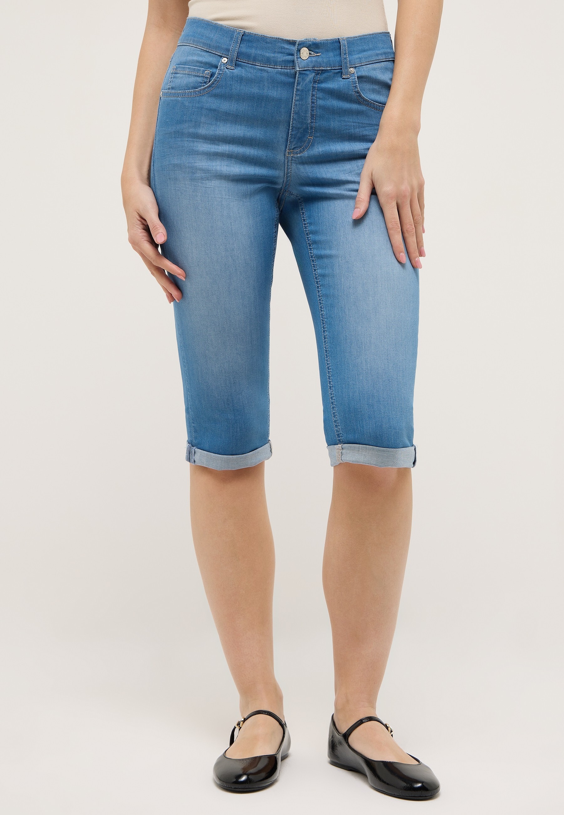 AENGELS Shorts »AENGELS CAPRI TURN UP«